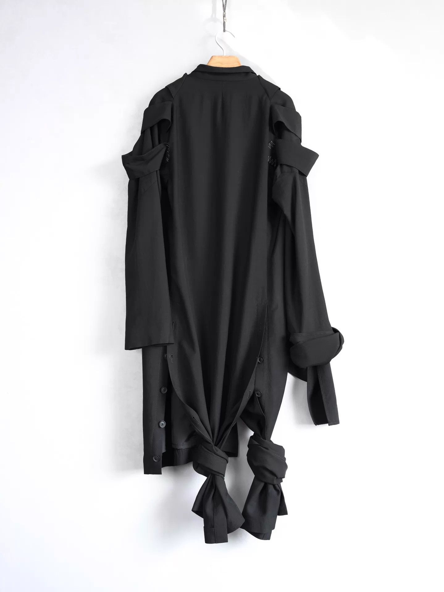 Yohji Yamamoto Yohji Yamamoto 24SS Knot Asymmetric Coat Size US S / EU 44-46 / 1 - 3 Thumbnail