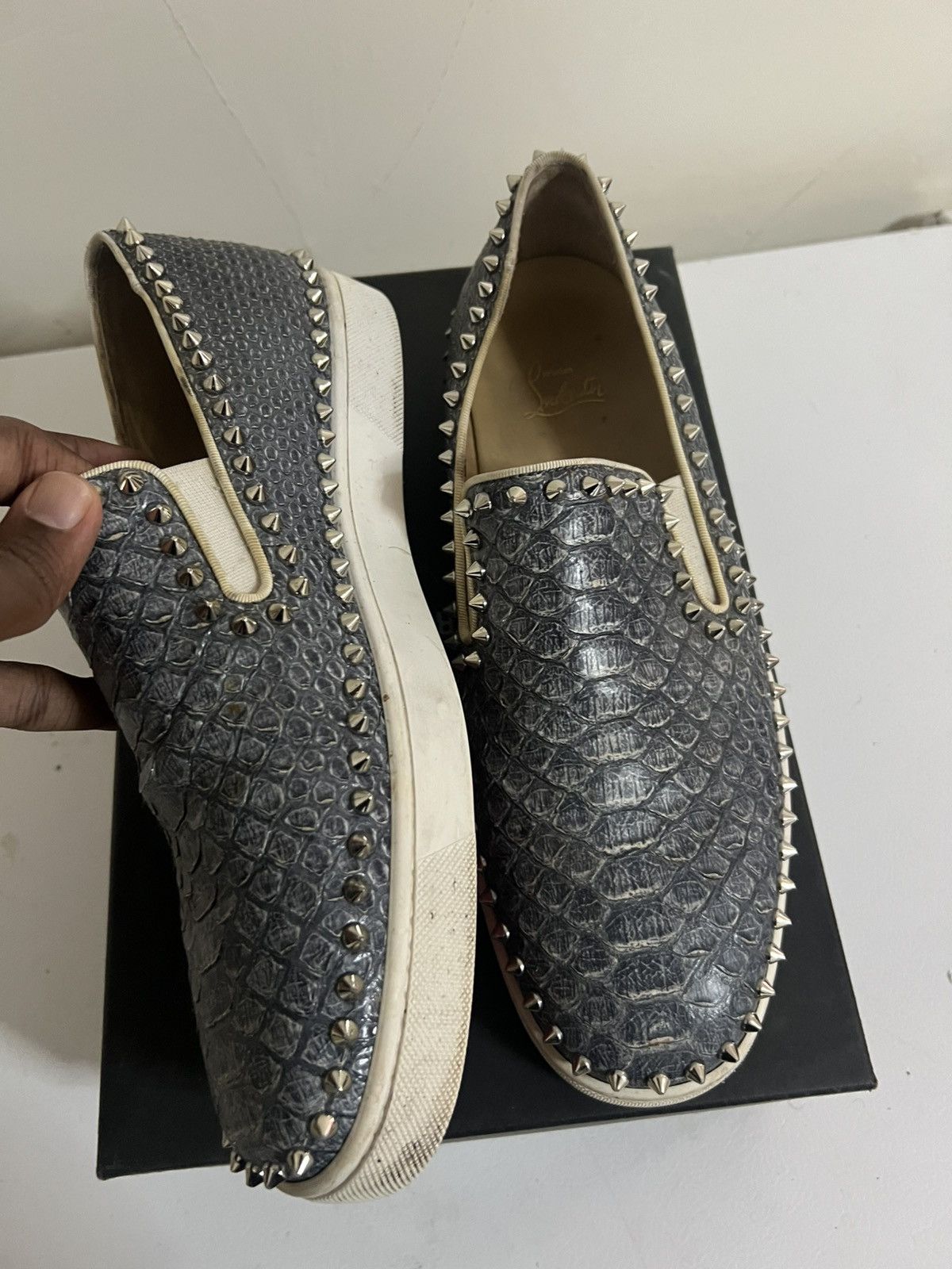 Christian Louboutin Christian Louboutin Red bottoms Size US 11.5 / EU 44-45 - 3 Thumbnail