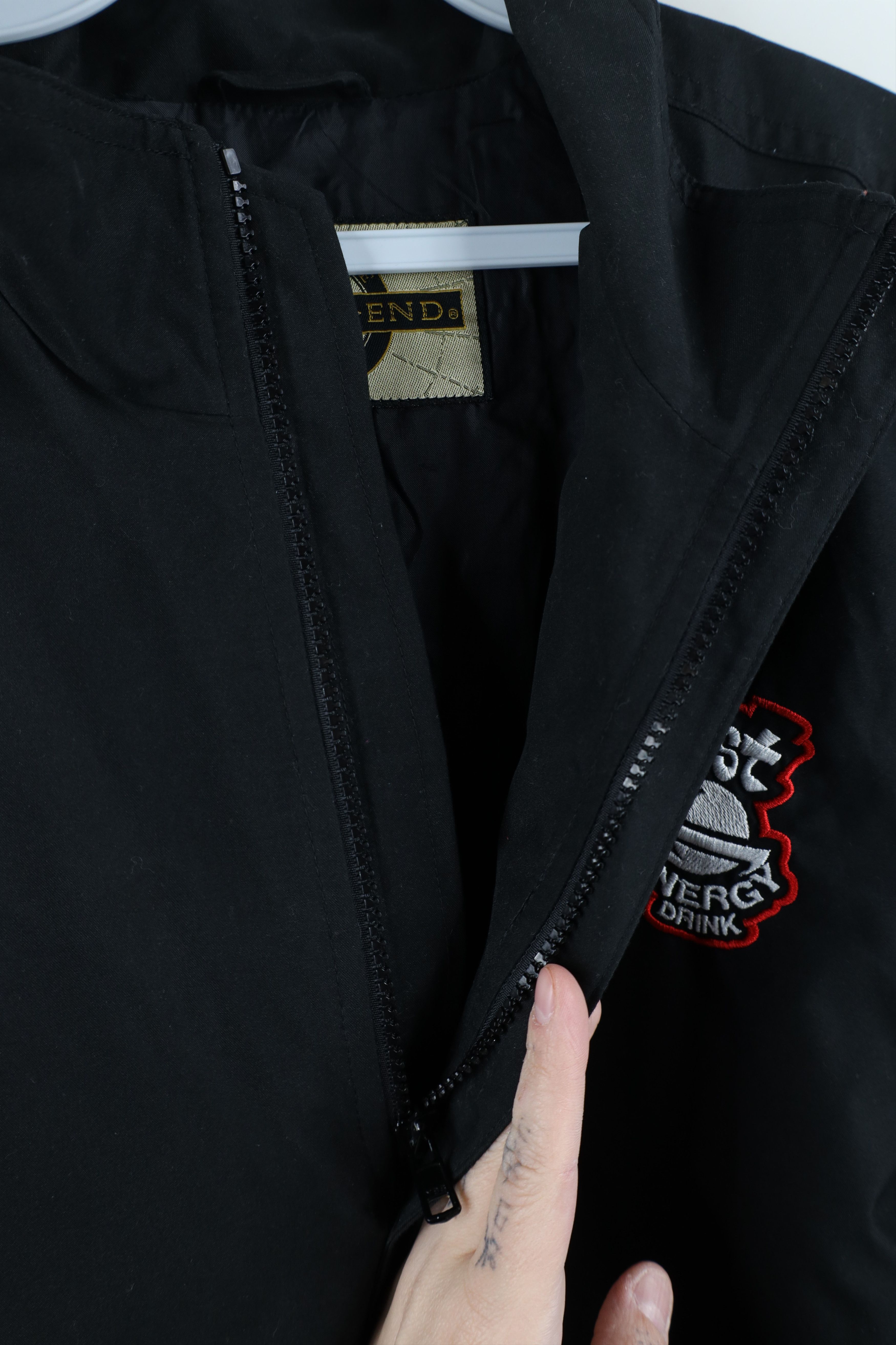 Vintage Vintage 90s Y2K Streetwear Drink Pullover Windbreaker Jacket Size US S / EU 44-46 / 1 - 9 Thumbnail