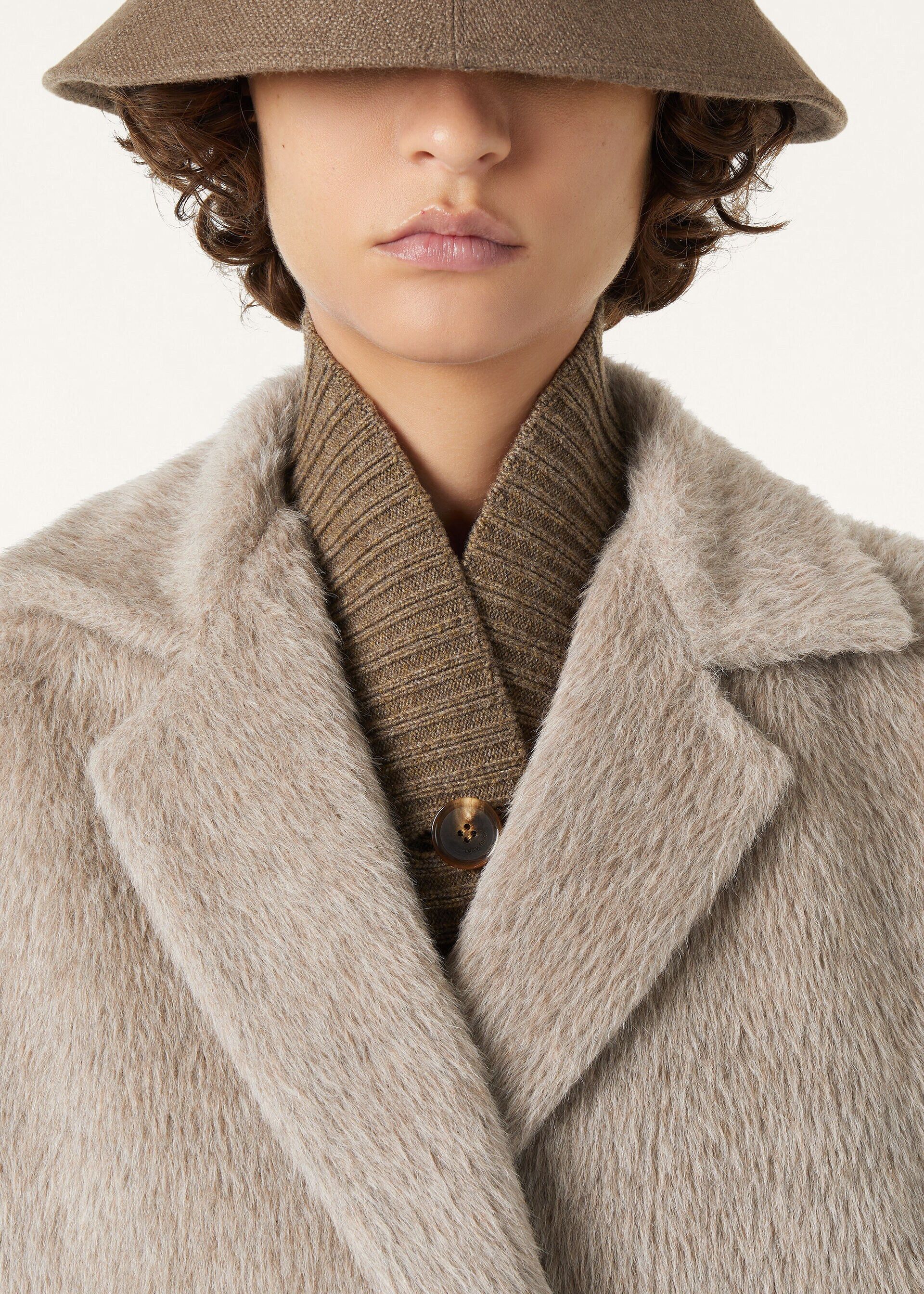 Loro Piana os11x0326 FAQ5899 Maria Coat in Lotus Pod Size XS / US 0-2 / IT 36-38 - 3 Thumbnail