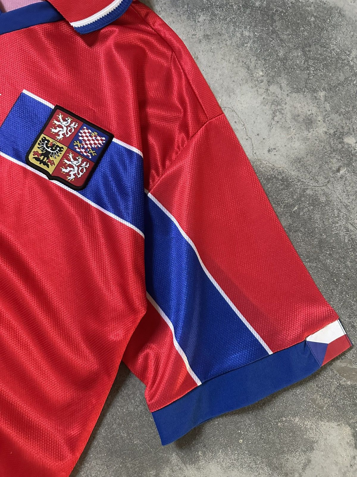 Puma Puma Czech Republic 1998-00 Home Size US L / EU 52-54 / 3 - 5 Thumbnail