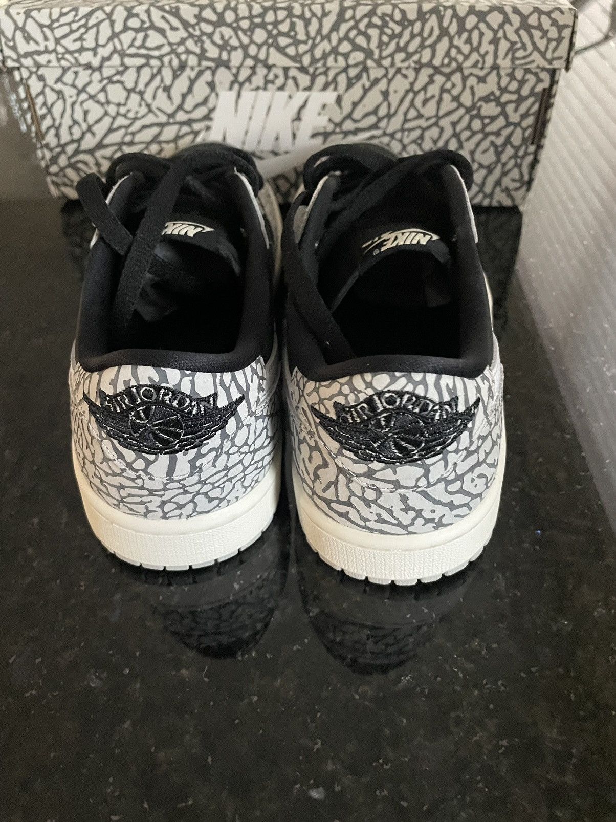 Jordan Brand Air Jordan 1 Retro Low OG Black Cement Size US 8 / EU 41 - 4 Thumbnail