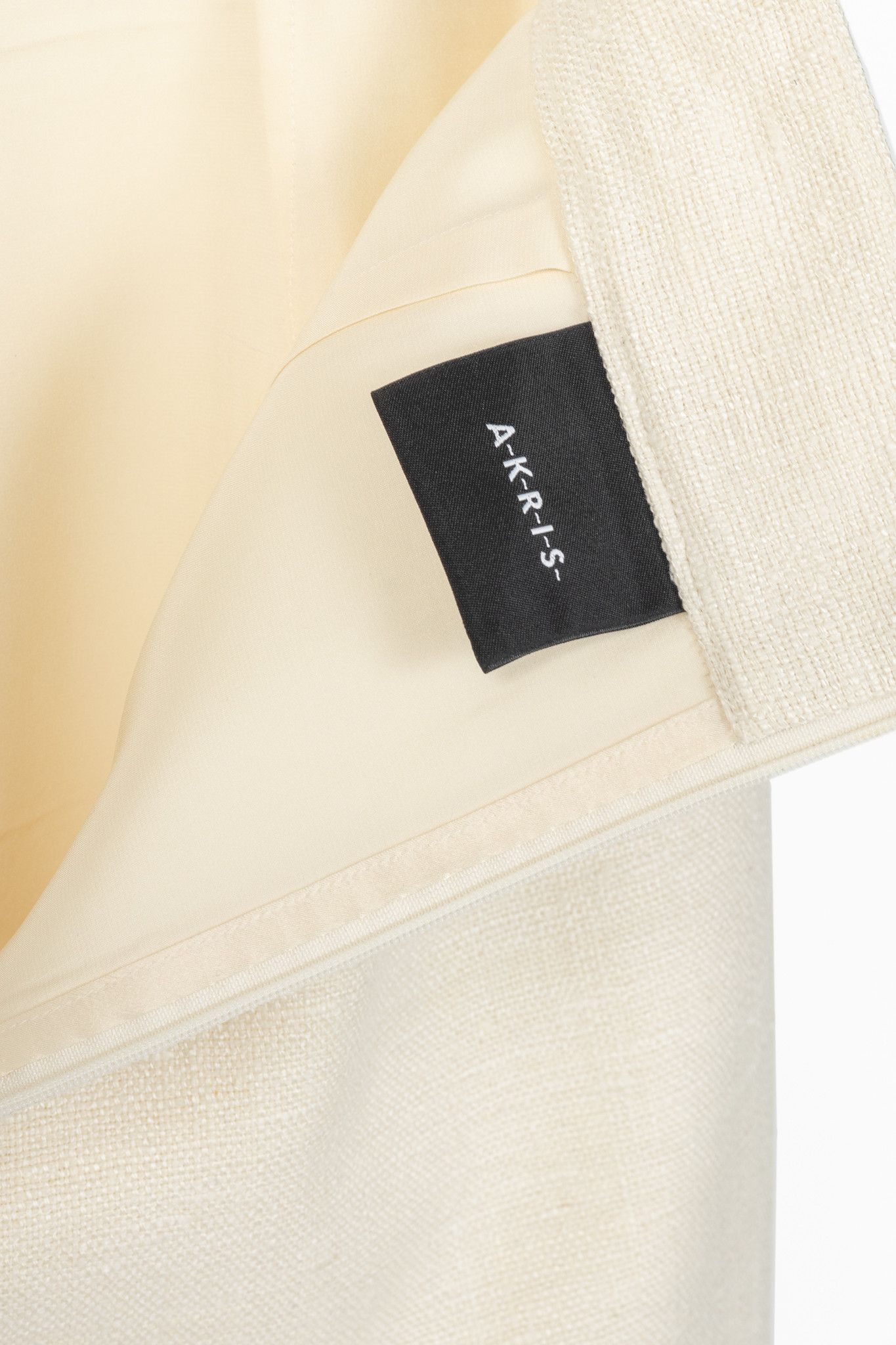 Akris Akris Cream Silk Decorative-Satin Pencil Skirt Size 30" / US 8 / IT 44 - 8 Thumbnail