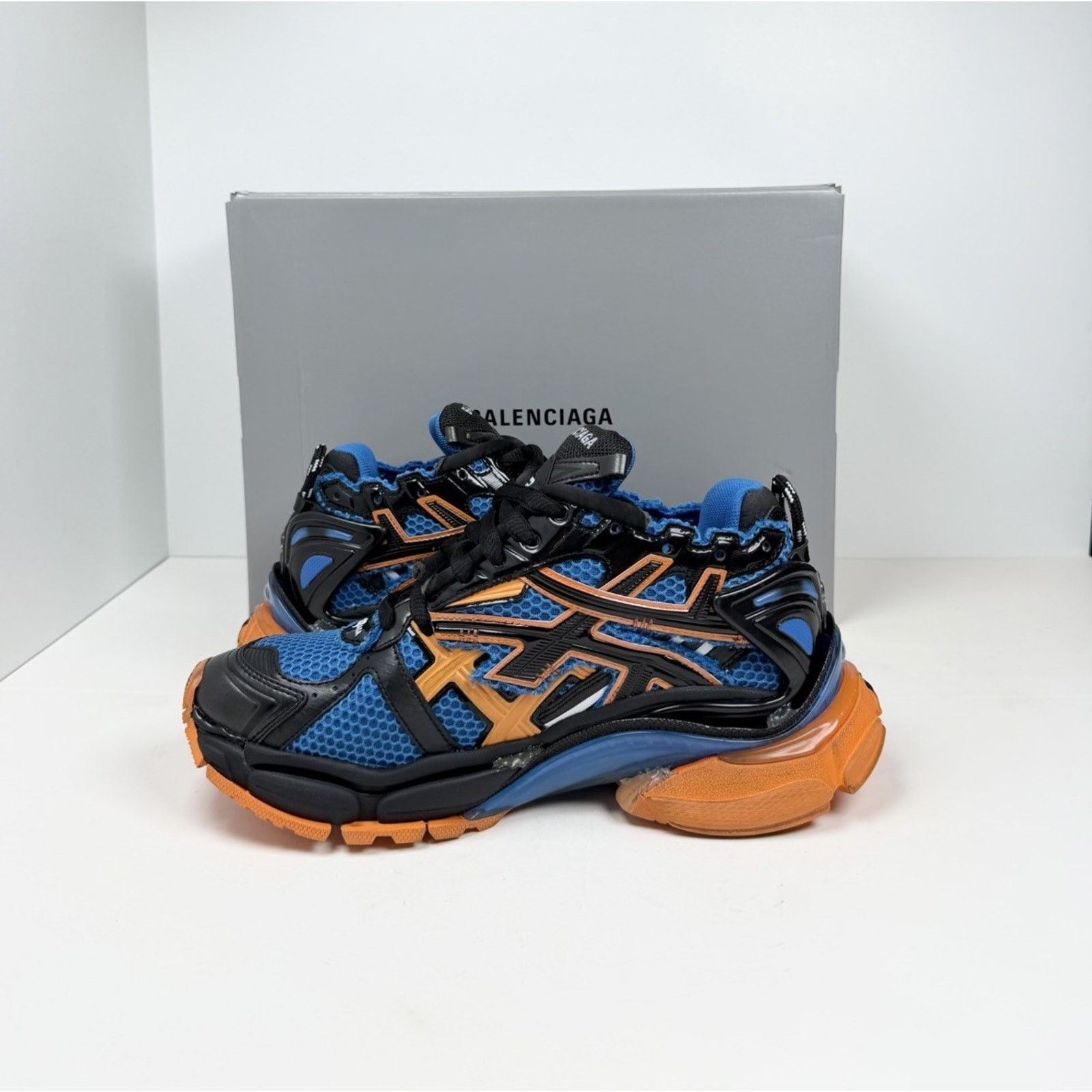 Balenciaga Size 39EU/6US - Balenciaga Runner Blue Orange Size US 6 / EU 39 - 6 Thumbnail
