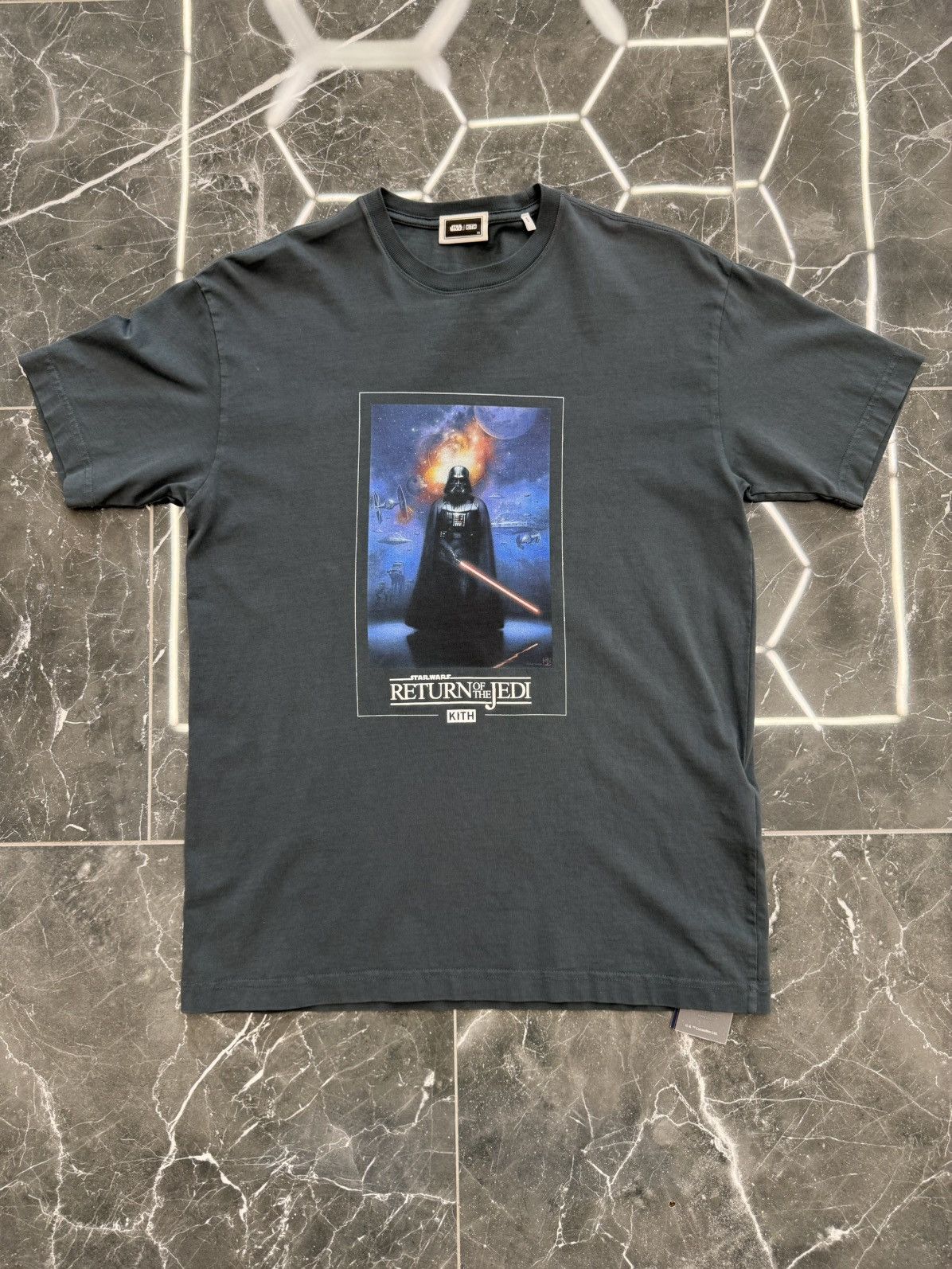 ☆ KITH x STAR WARS ‘RETURN OF THE JUDI’ コラボTシャツ ☆ Kith Kith Star Wars Return Of The Jedi T-shirt | Grailed