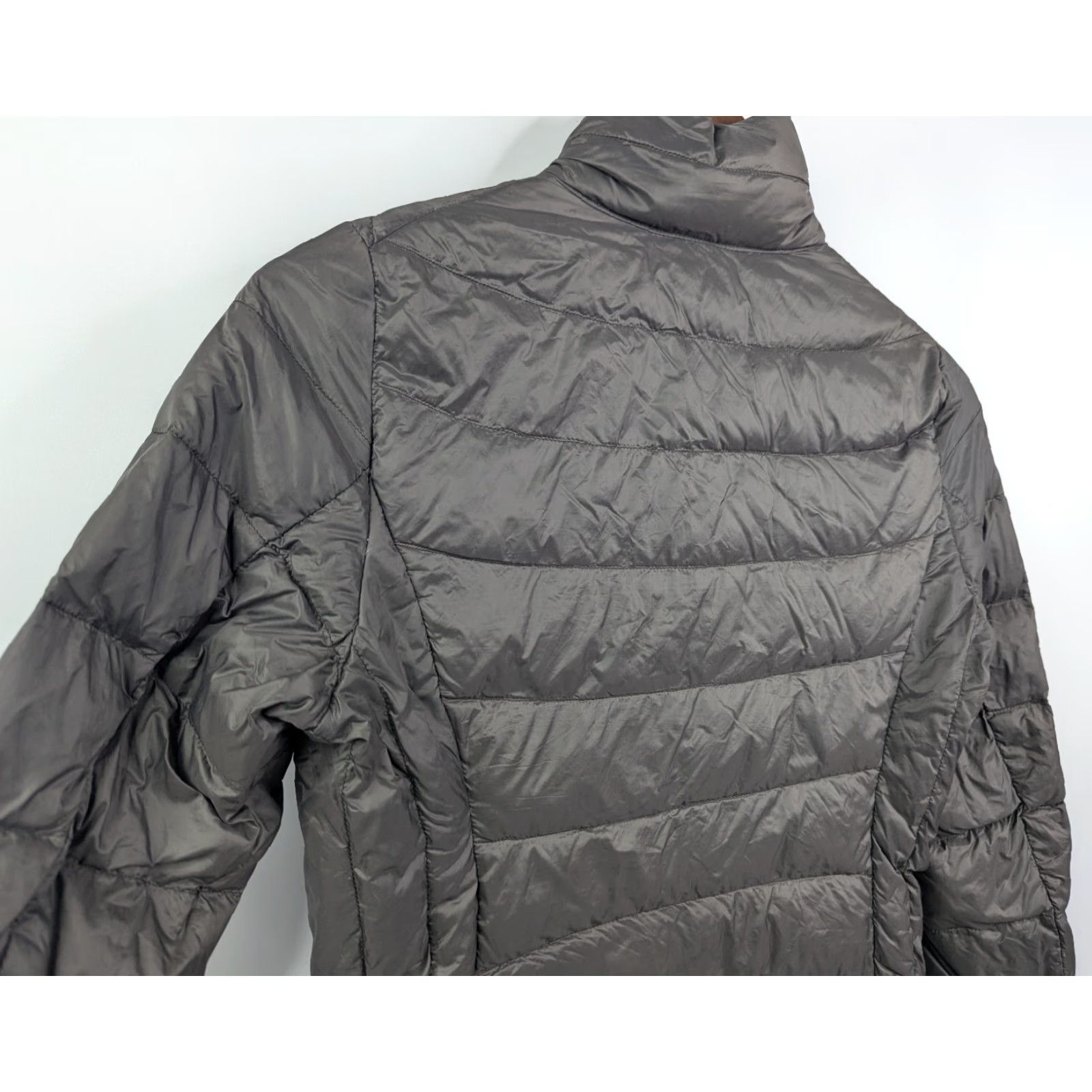 Uniqlo Uniqlo Jacket XS Womens Gray Puffer Full Zip Down Nylon Lightweight Casual, Travel, Outdoor, Pockets, Zip Pockets, 90s? Size XS / US 0-2 / IT 36-38 - 6 Thumbnail