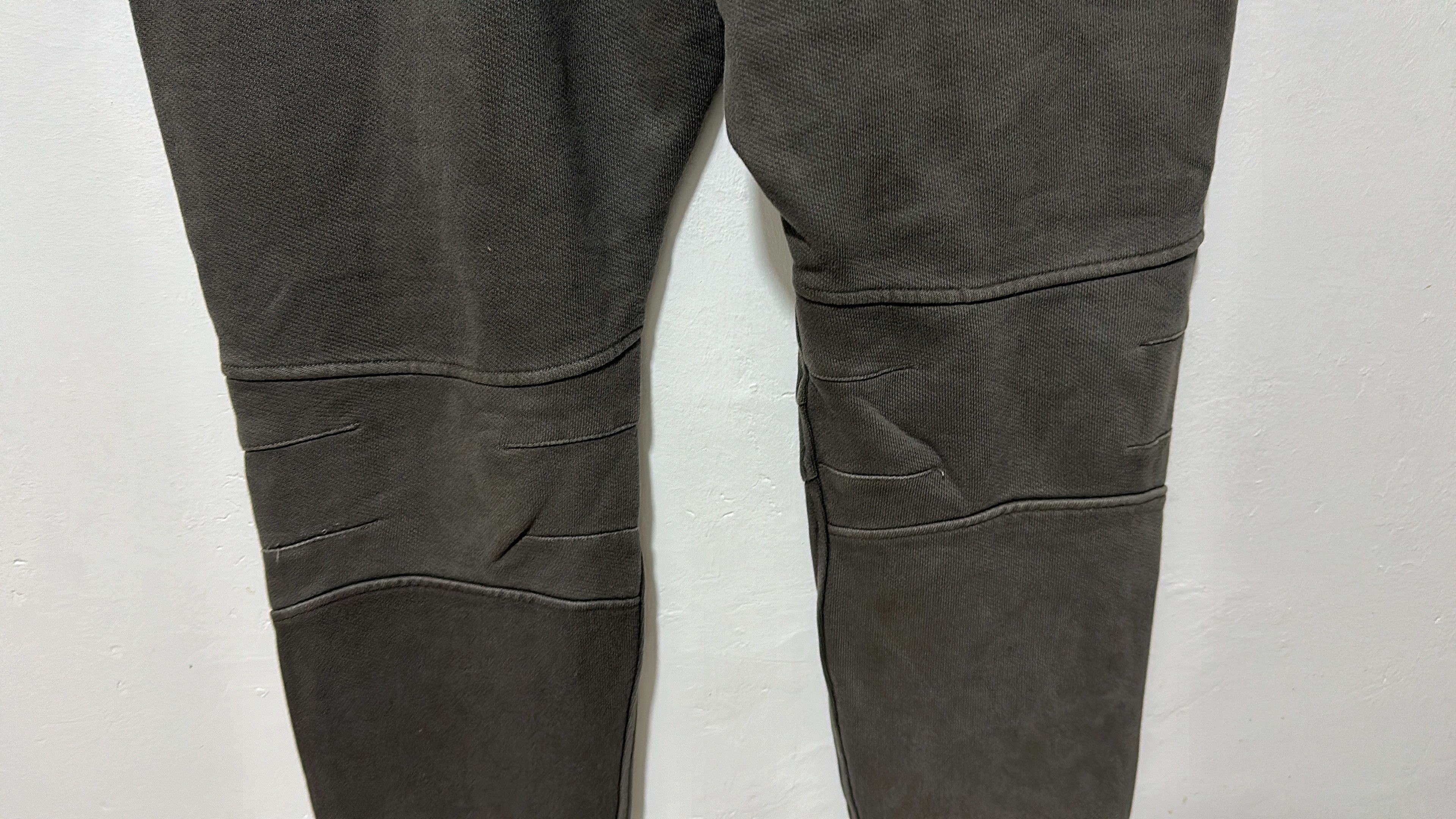 Yeezy 2015 Yeezy Season 1 Sweatpant Size XSmall Size US 30 / EU 46 - 3 Thumbnail
