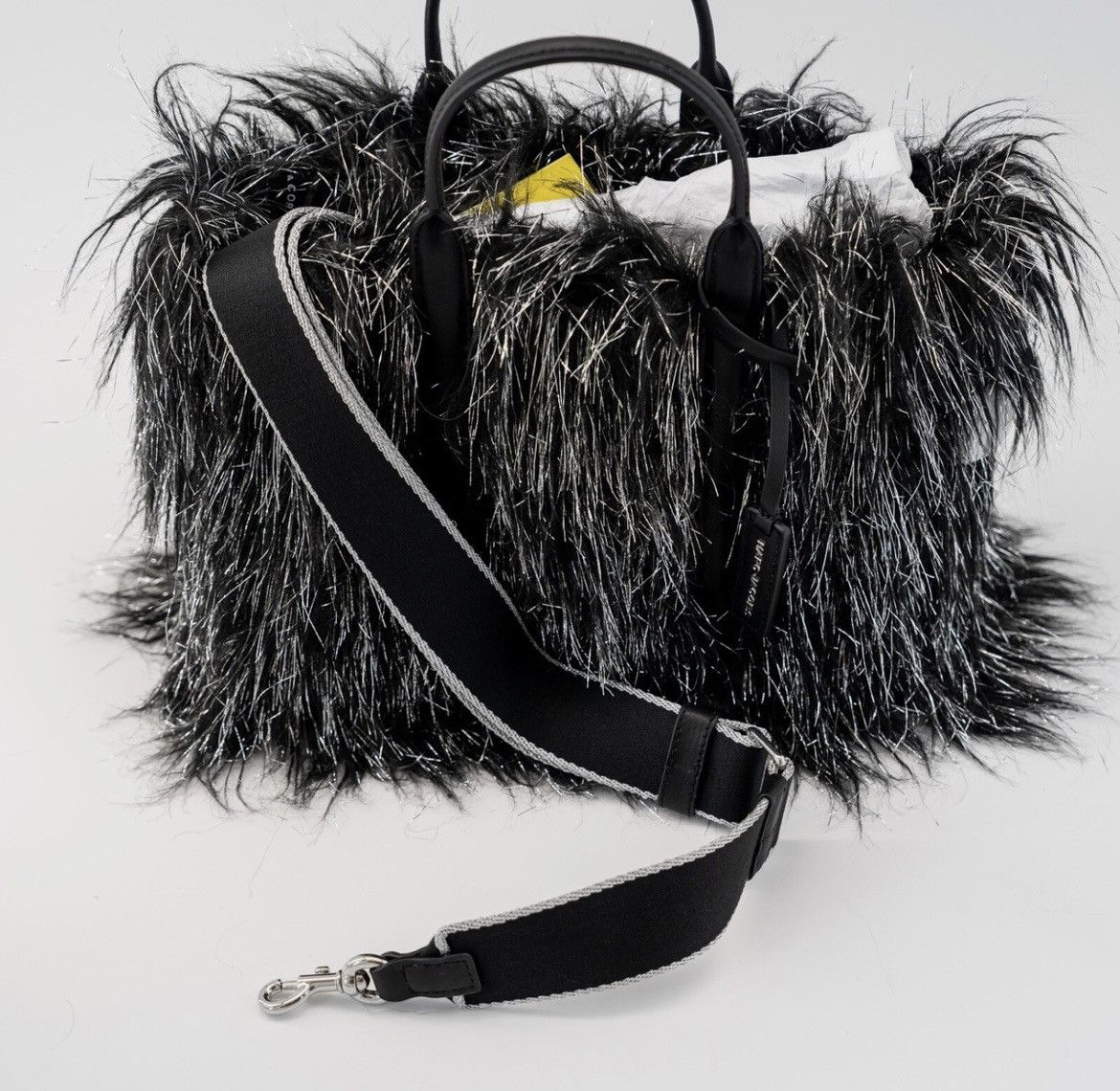 Marc Jacobs Marc Jacobs Black and Silver Textured Tote Size ONE SIZE - 4 Thumbnail