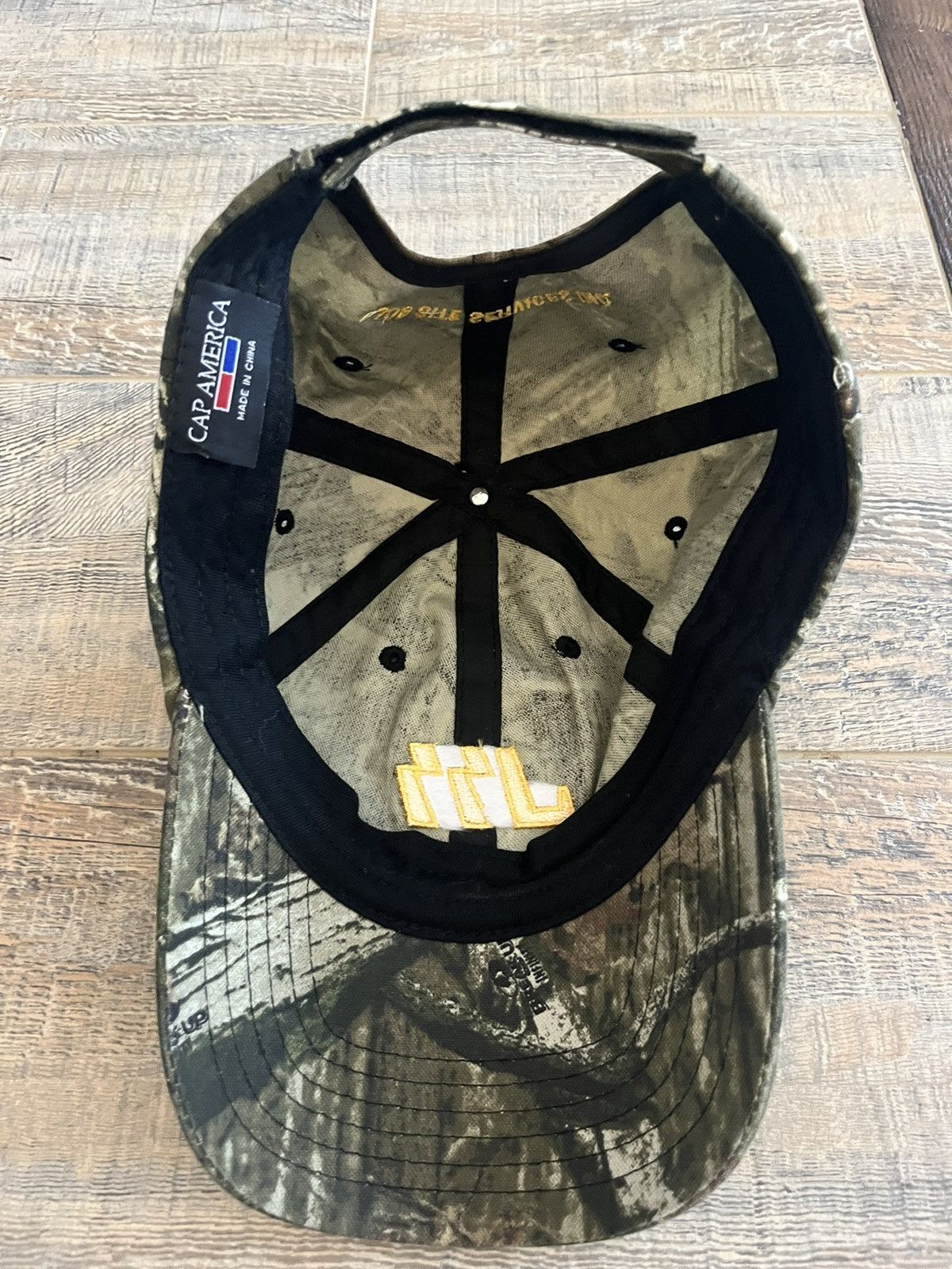 Vintage Vintage Y2K Camo Cap Size ONE SIZE - 4 Thumbnail
