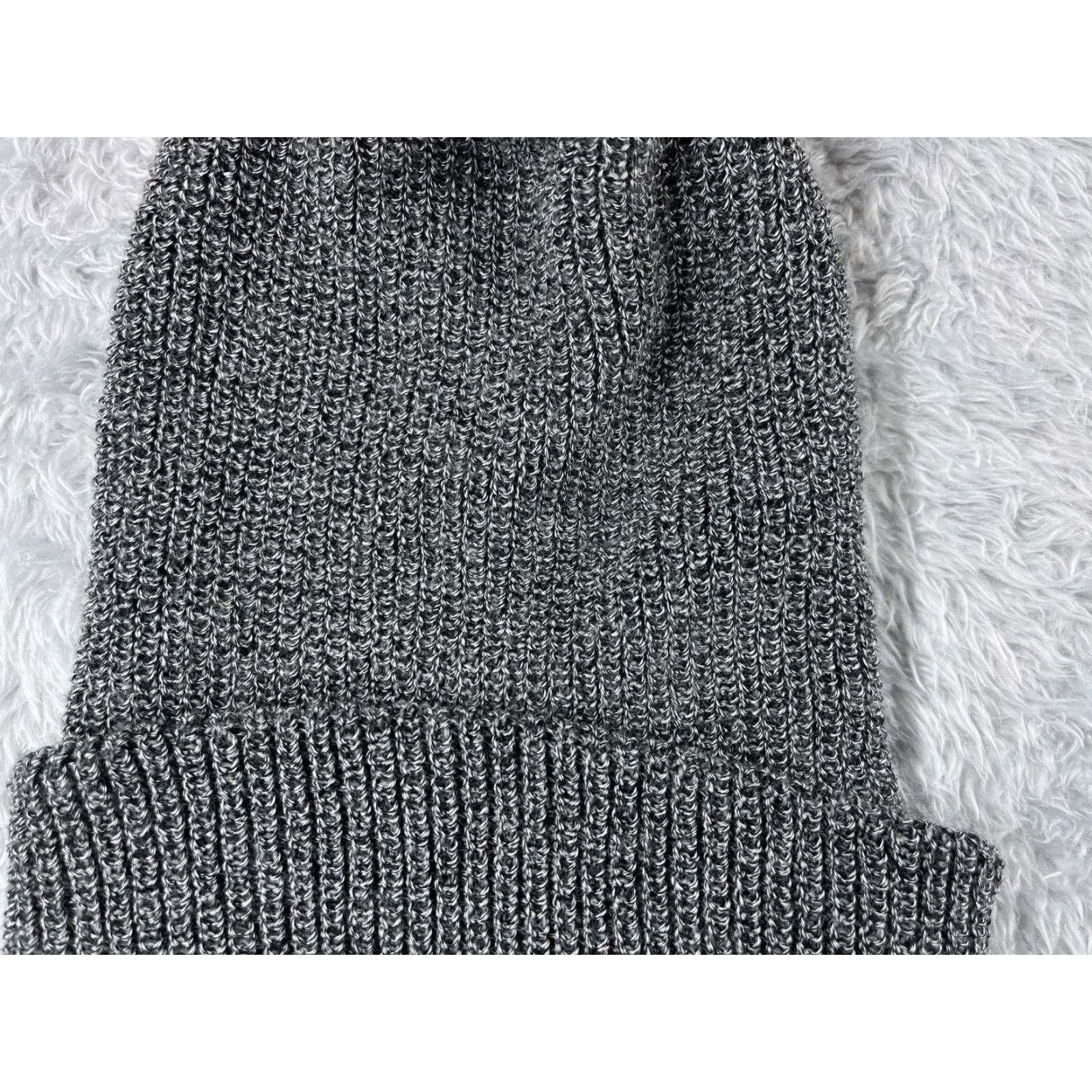 Doublet VINTAGE Beanie Toque Adult One Size Gray Red Double Knit 100% Acrylic Pom Outdoors Size ONE SIZE - 2 Thumbnail