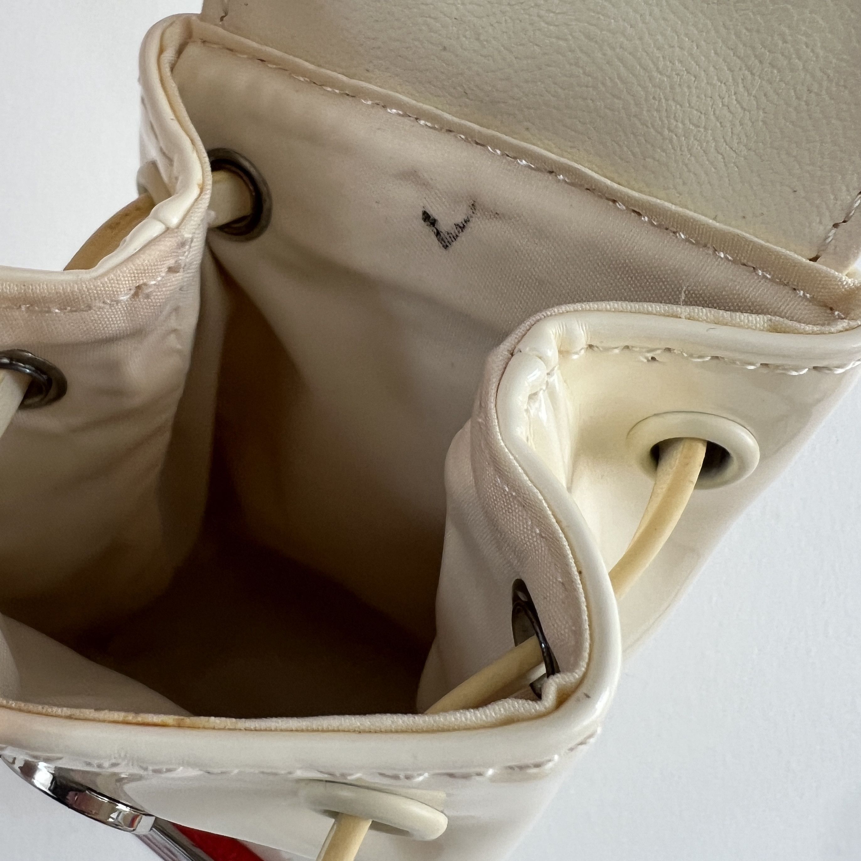 Acne Studios Asma Face Patent Leather Pouch Necklace (Cream) Size ONE SIZE - 5 Thumbnail