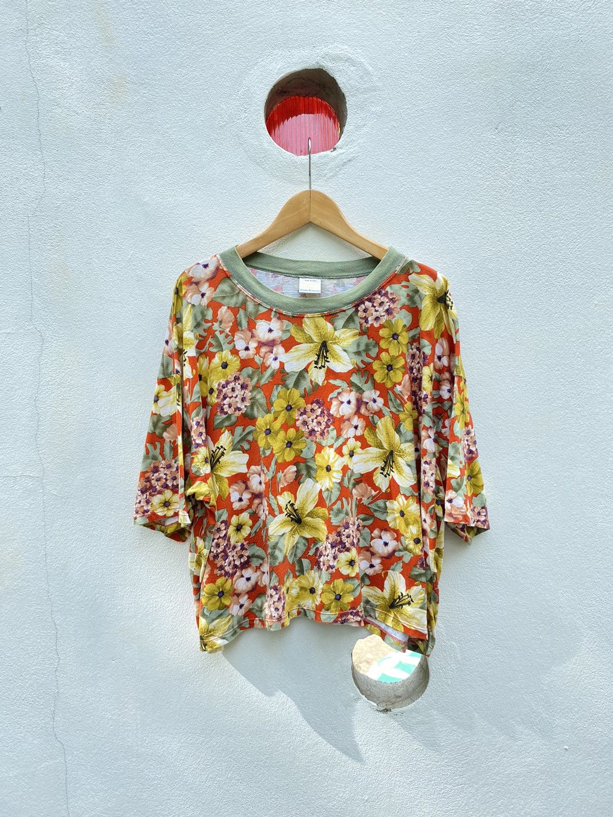 United Colors Of Benetton UNITED COLORS OF BENETTON printed tee Size M / US 6-8 / IT 42-44 - 11 Thumbnail
