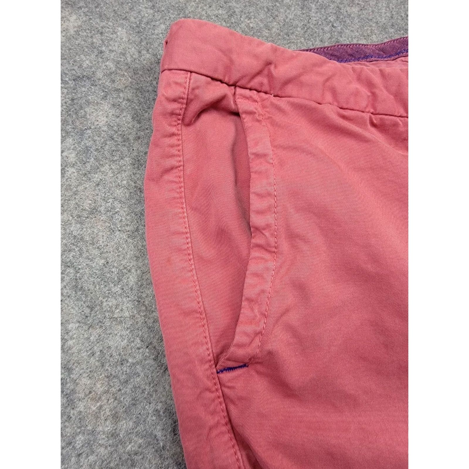 Tommy Bahama Tommy Bahama Shorts Mens 42 Pink Bermuda 10'' Inseam Cotton Modal Blend Elastic Drawstring Pocket Logo Size US 42 / EU 58 - 2 Thumbnail