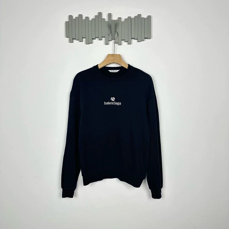 Balenciaga Balenciaga FW20 Sponsor embroidered logo crew neck pullover Size US M / EU 48-50 / 2 - 1 Thumbnail