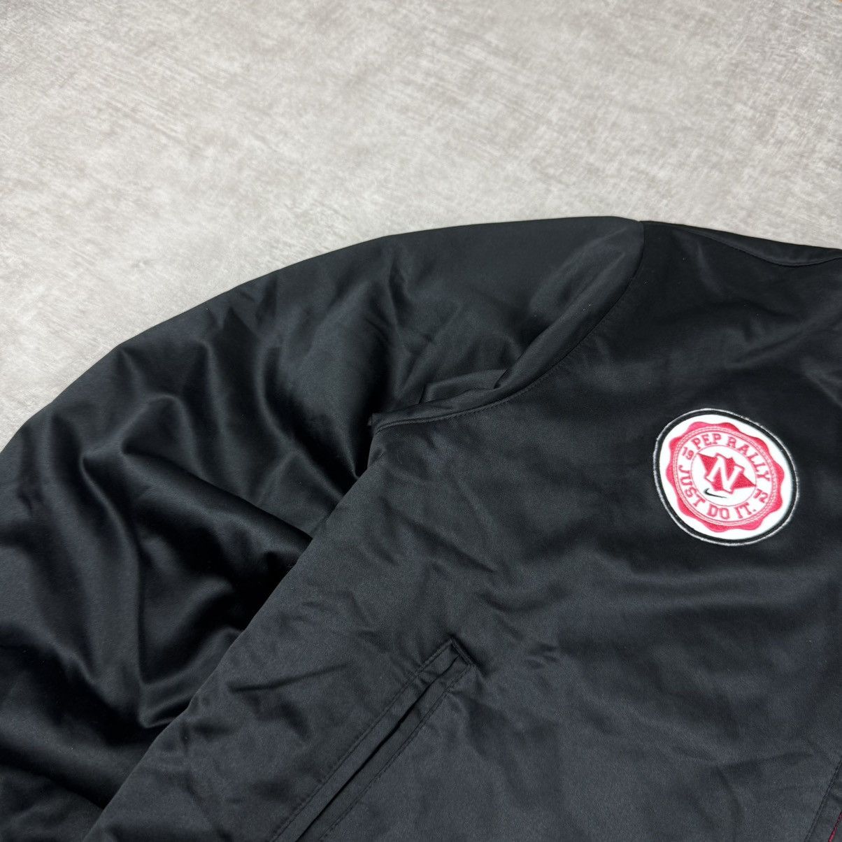 Nike Vintage Nike Reversible Jacket Size L / US 10 / IT 46 - 3 Thumbnail