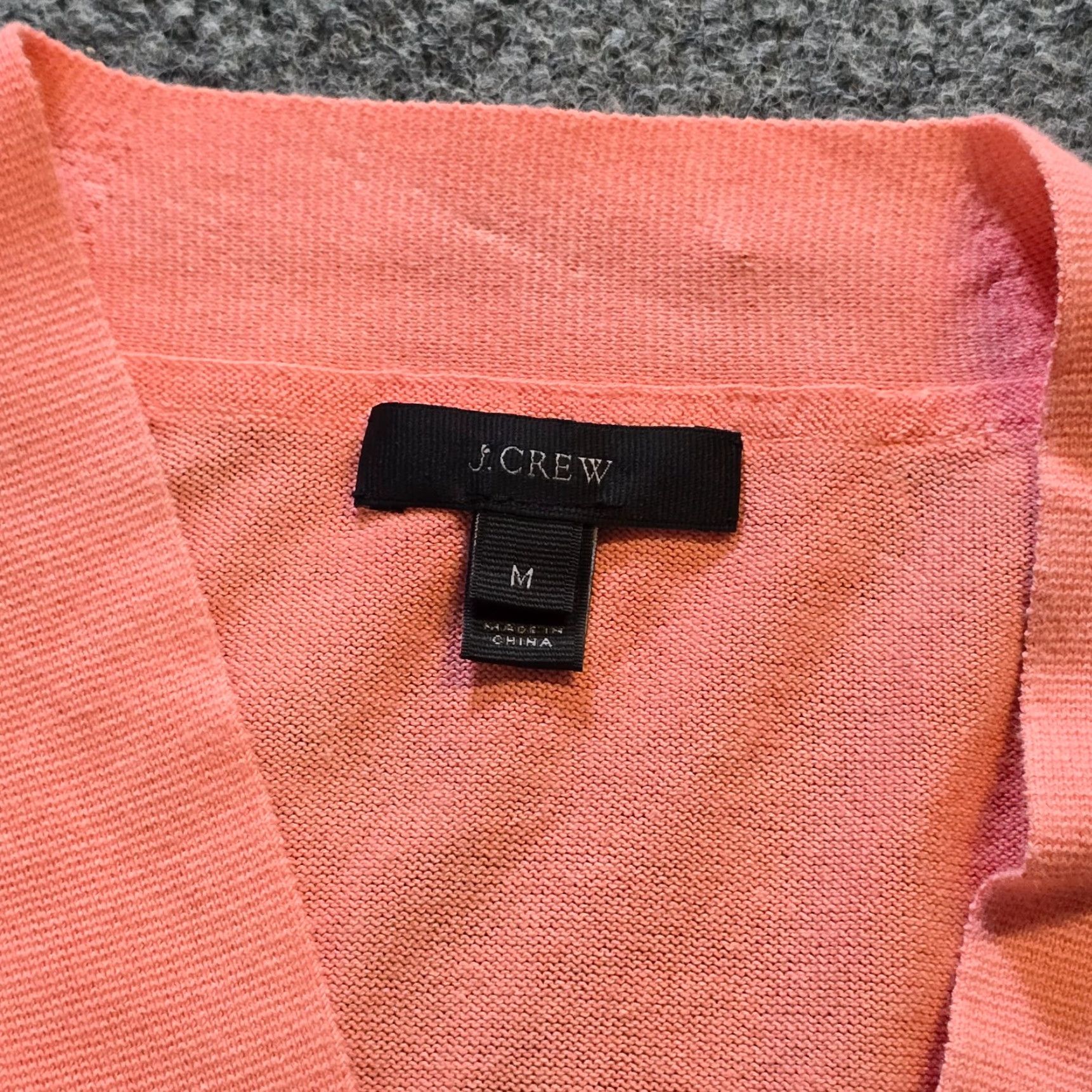 J.Crew J.CREW Cardigan Womens Size M Orange Long Sleeve Lightweight Knit Button V-Neck Sweatshirt Sweater Type: Cardigan, Women, Regular Fit Size M / US 6-8 / IT 42-44 - 3 Thumbnail