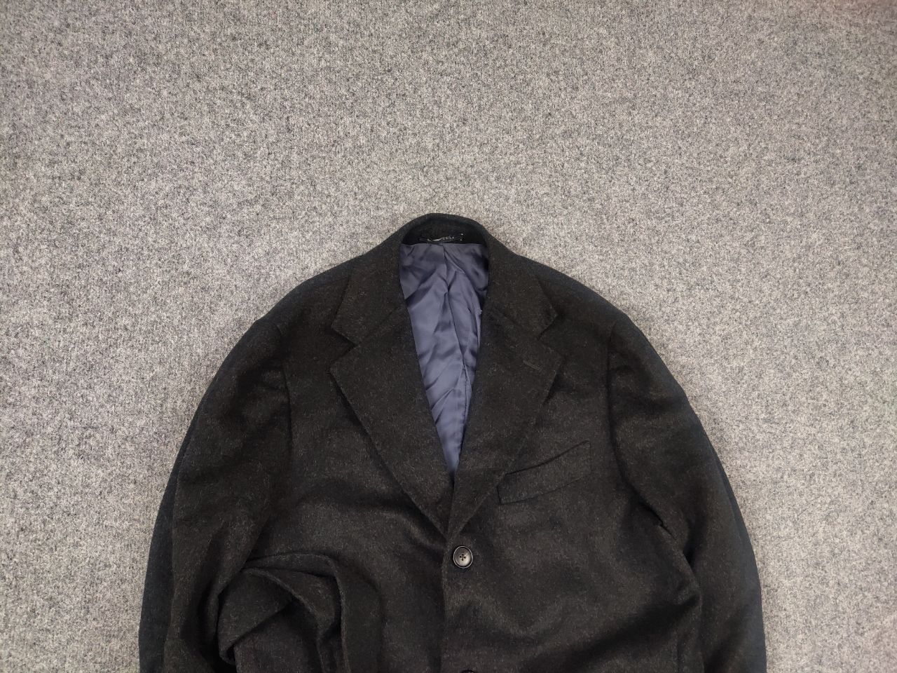 Suitsupply Suitsupply Vicenza overcoat Wool Buttons and belt Mid Jacket Size US L / EU 52-54 / 3 - 3 Thumbnail