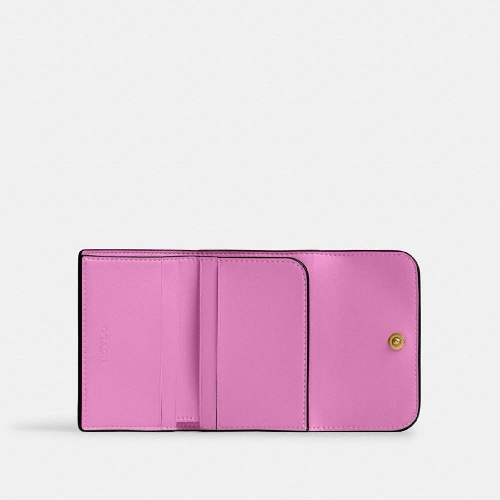 Coach NWT COACH Tri-fold wallet card holder CZ111 Leather Fuschia Size ONE SIZE - 4 Thumbnail