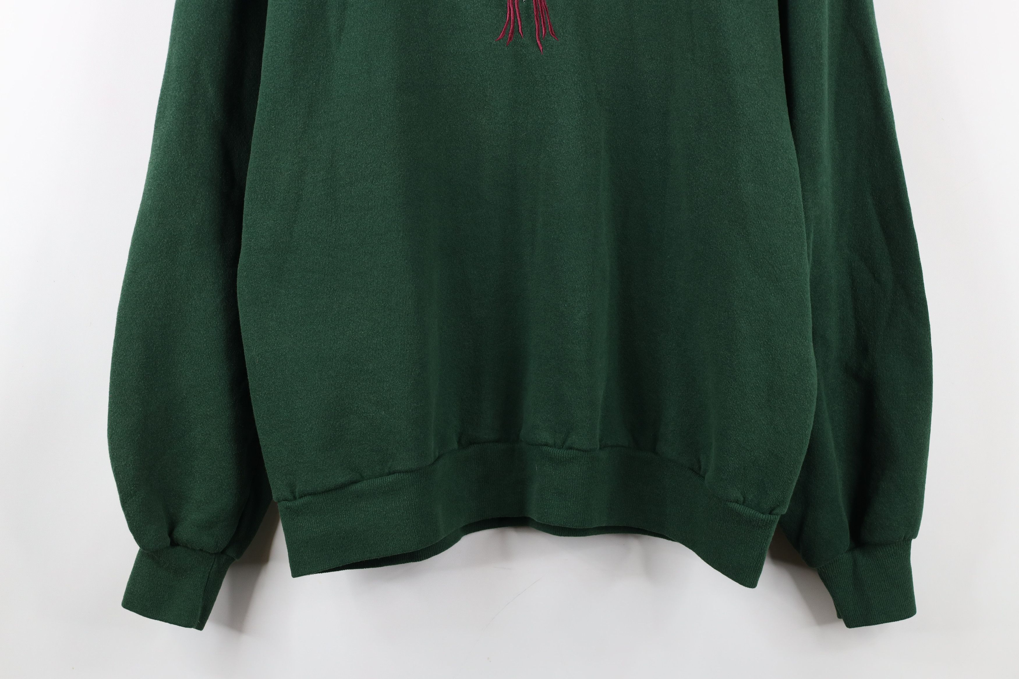 Vintage Vintage 90s Spell Out Merry Christmas Wreath Sweatshirt USA Size L / US 10 / IT 46 - 3 Thumbnail