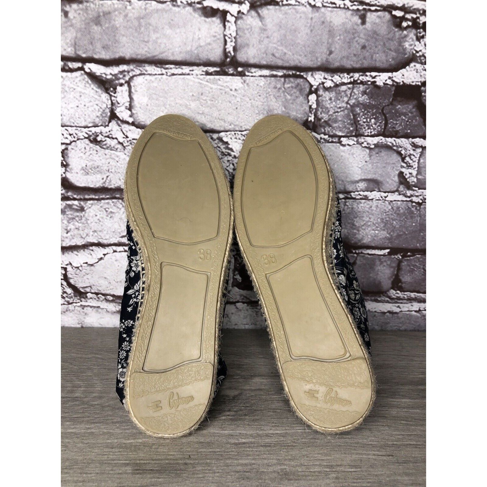Castaner Castaner Espadrilles Blue Floral Canvas Fabric Slip On Flats Size US 7.5 / IT 37.5 - 16 Thumbnail