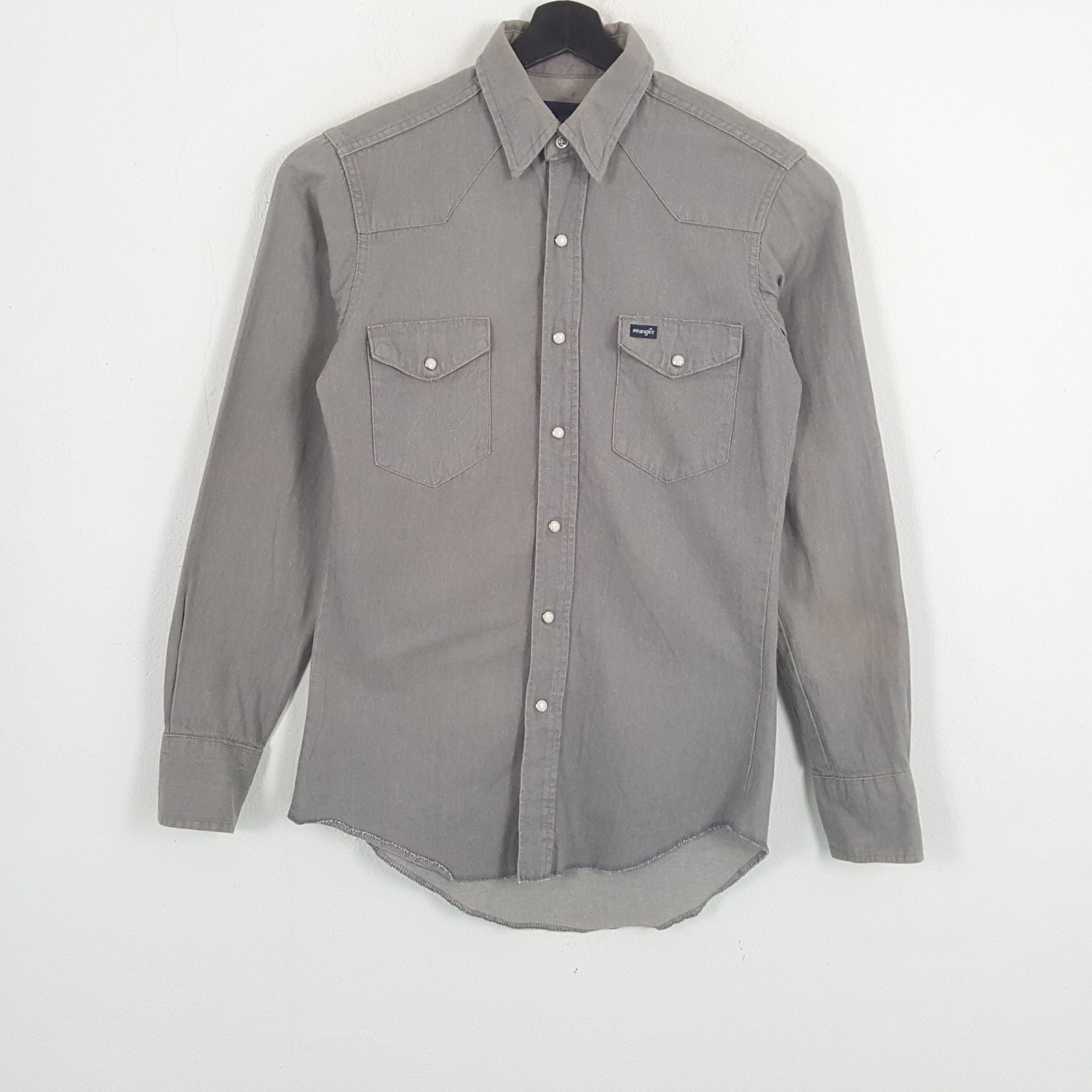 Vintage × Wrangler WRANGLER Casual Style Double Pocket Design Shirt Size US S / EU 44-46 / 1 - 1 Thumbnail