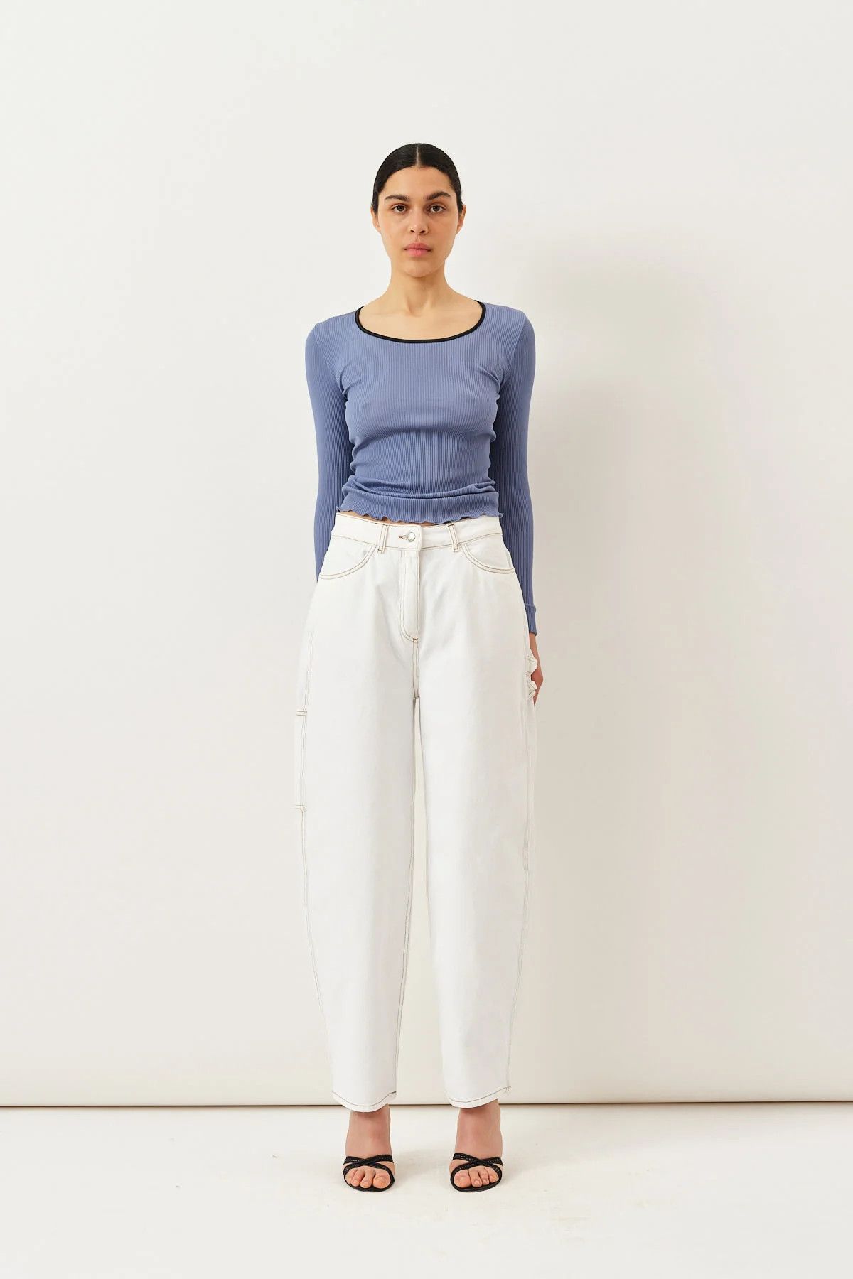 Saks Potts o1s22i1n0924 Organic Denim Helle Jeans in White Size 27" / US 4 / IT 40 - 3 Thumbnail