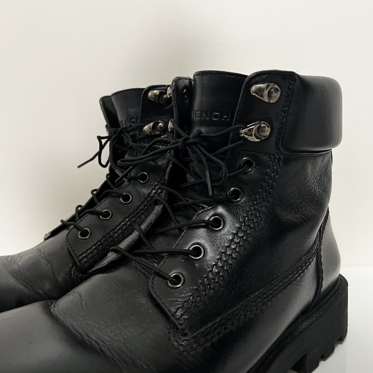 Givenchy 4G Motif Ankle Leather Boots
