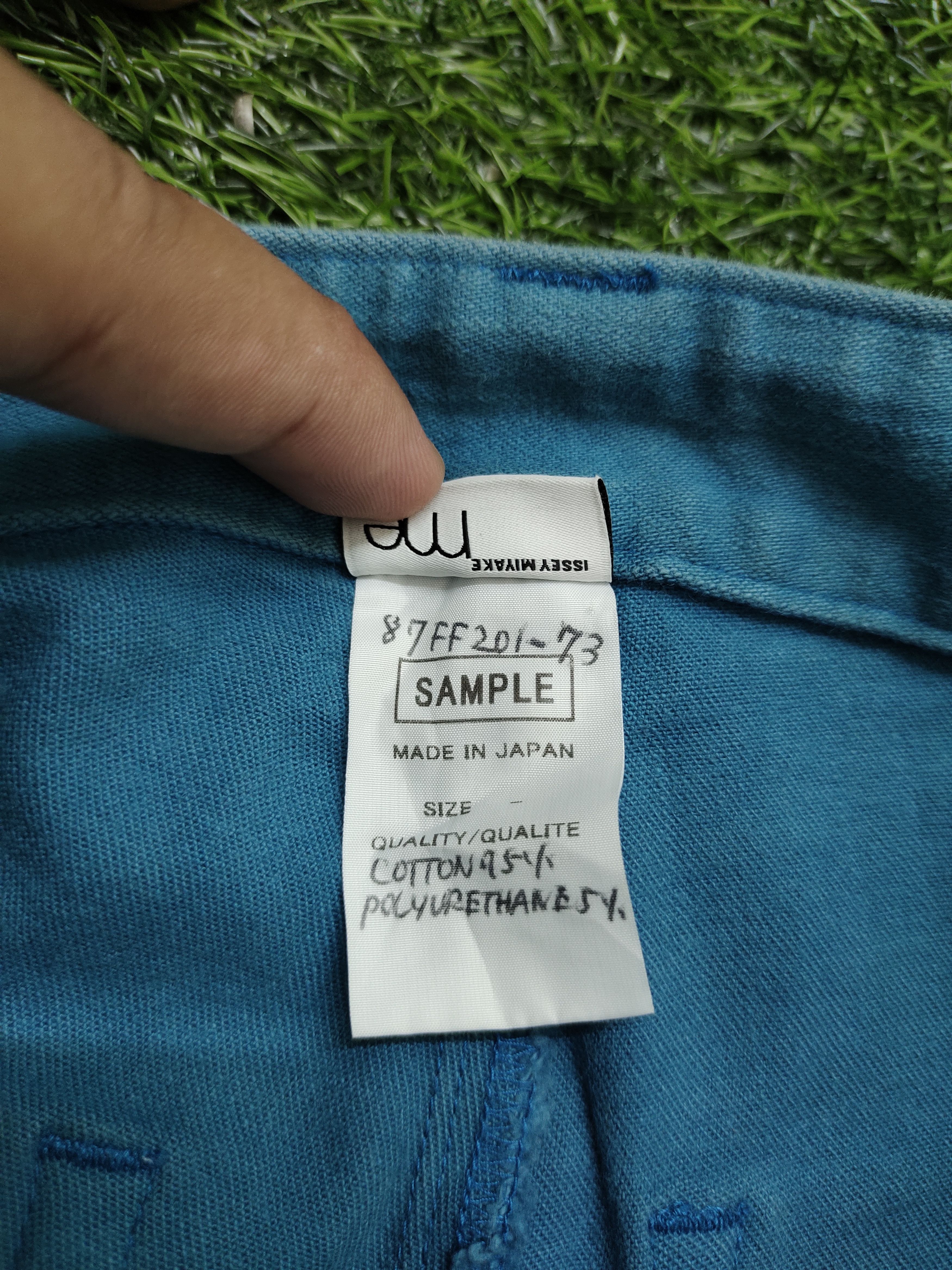 Issey Miyake Issey Miyake Me Skinny Denim Pants Size US 28 / EU 44 - 19 Thumbnail