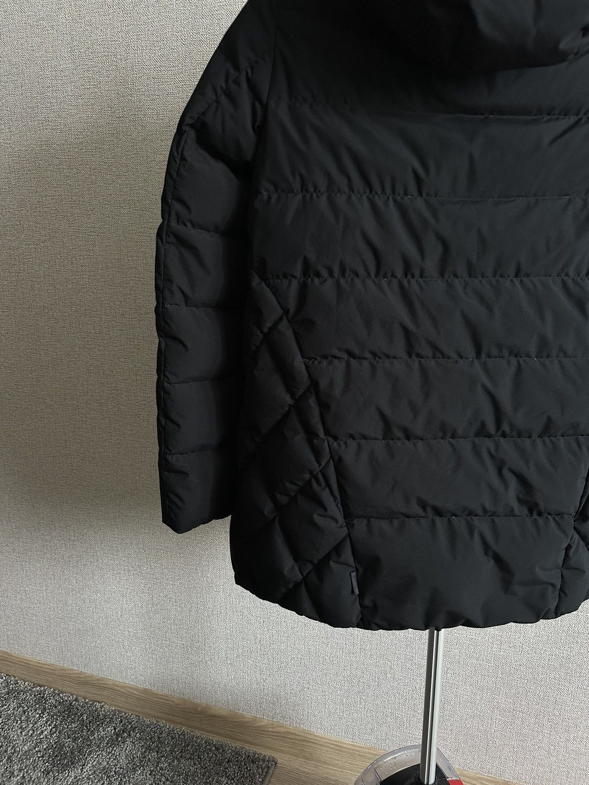 Herno Women’s Herno Laminar Wind Stopper Down Jacket Size M / US 6-8 / IT 42-44 - 17 Thumbnail