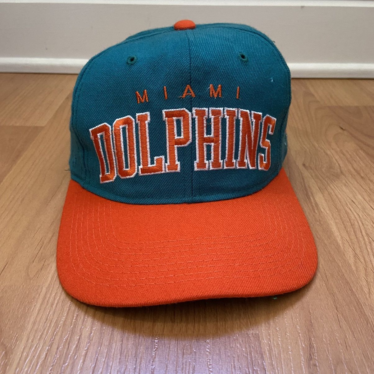 NFL × Starter Vintage Starter Miami Dolphins Logo Wool Snap Back Size ONE SIZE - 1 Thumbnail