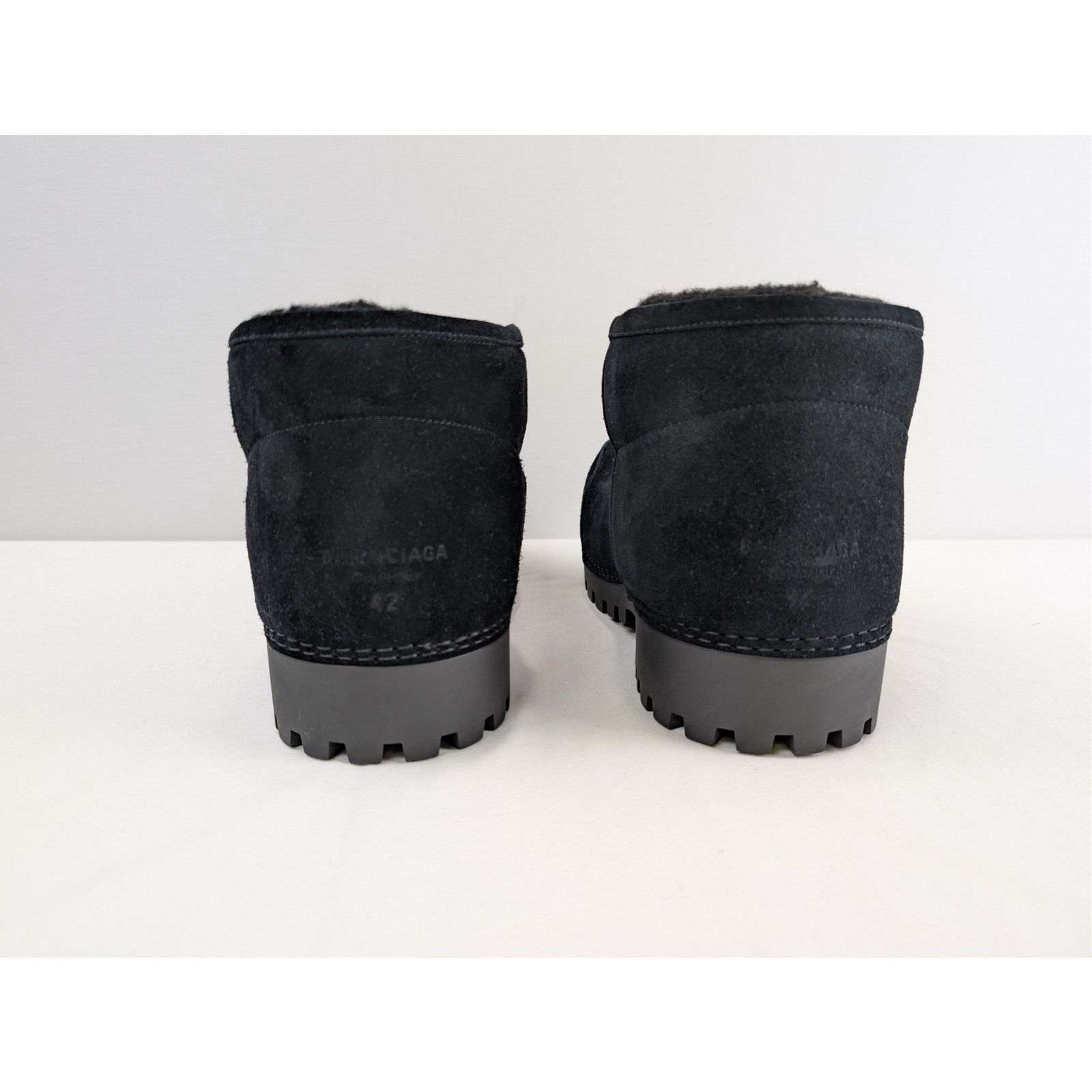 Balenciaga o1rshd1 Suede/Fake Shearling Alaska Fur Bootie Boots Black Size US 11 / EU 44 - 11 Thumbnail