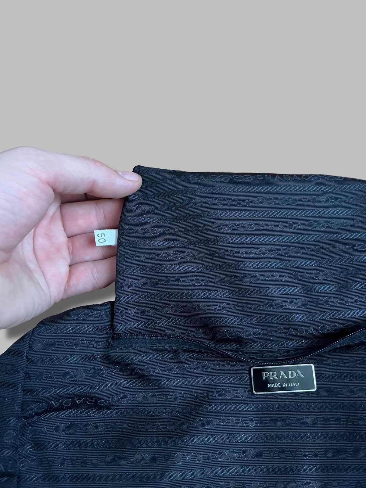 Prada Authentic Prada Nylon Messenger Gently Used Size ONE SIZE - 3 Thumbnail