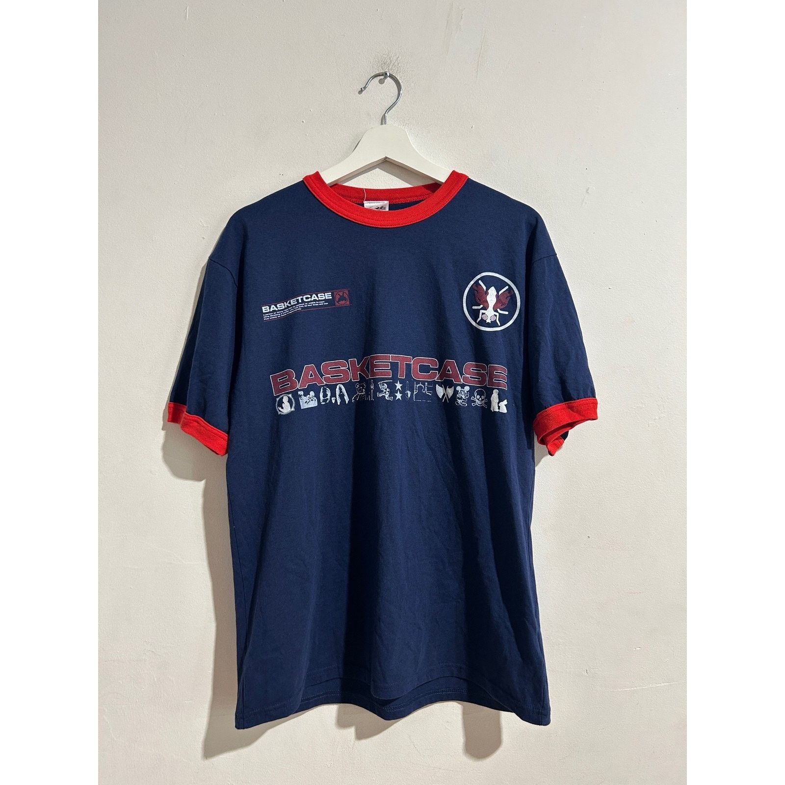 basketcase gallery Familie Tee | Grailed