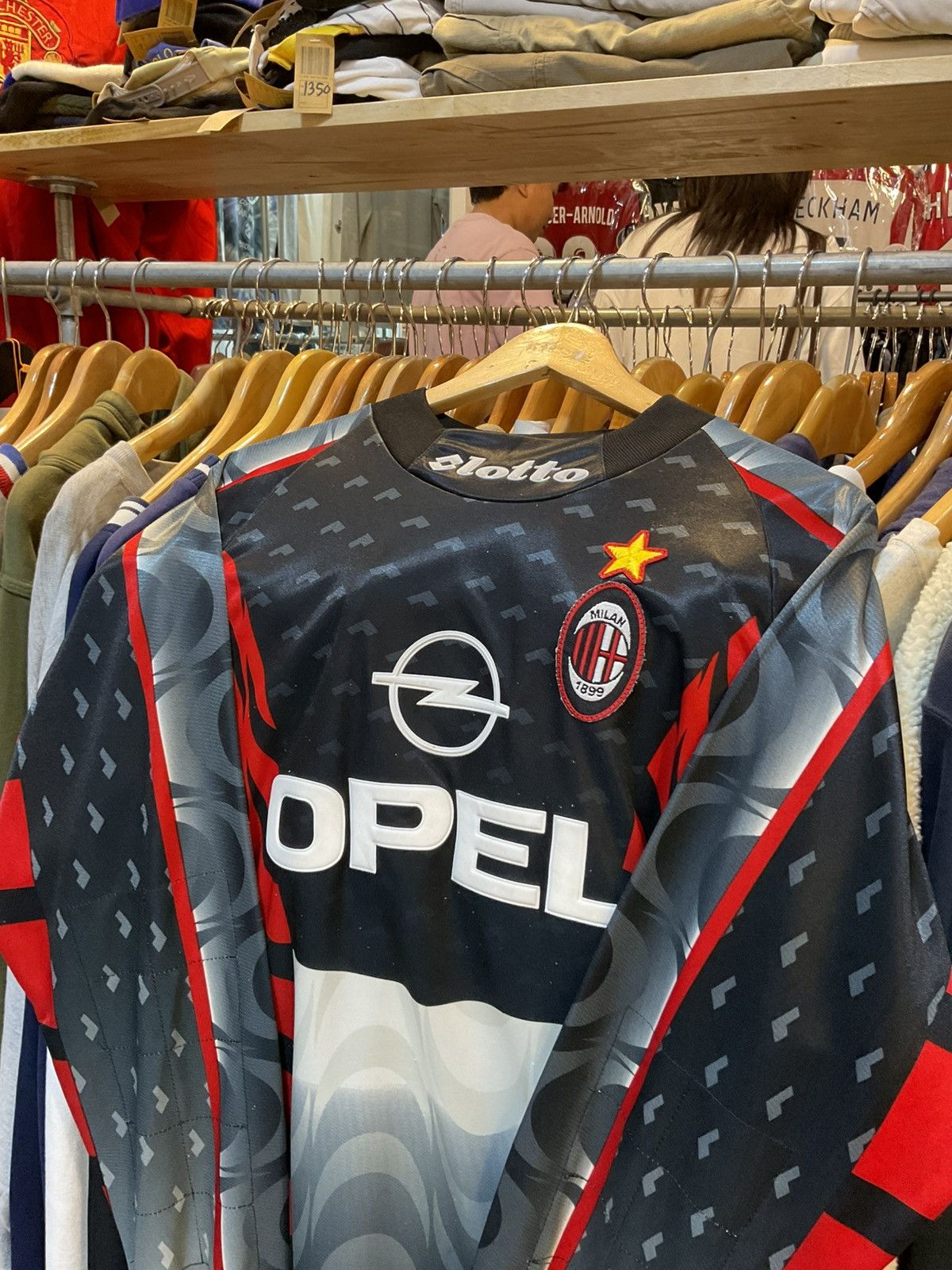 Vintage 1997-1998 AC Milan Goalkeeper Kit