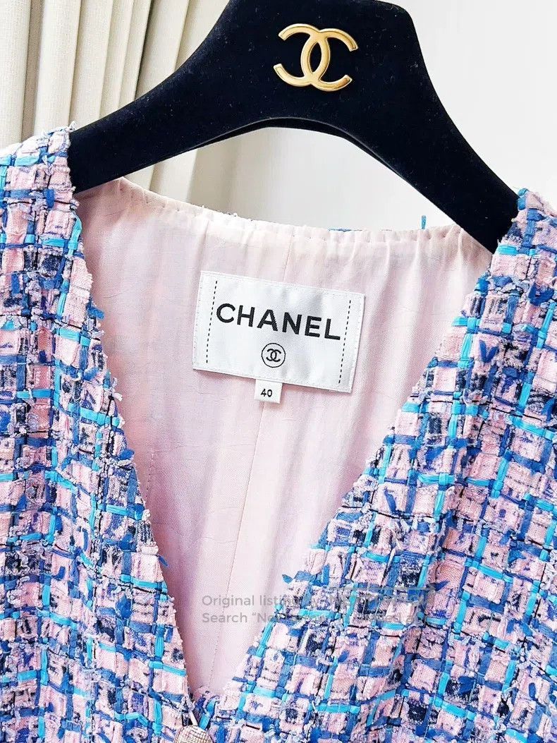 Chanel Chanel 21P spring and summer preview pink and blue mosaic Size S / US 4 / IT 40 - 5 Thumbnail