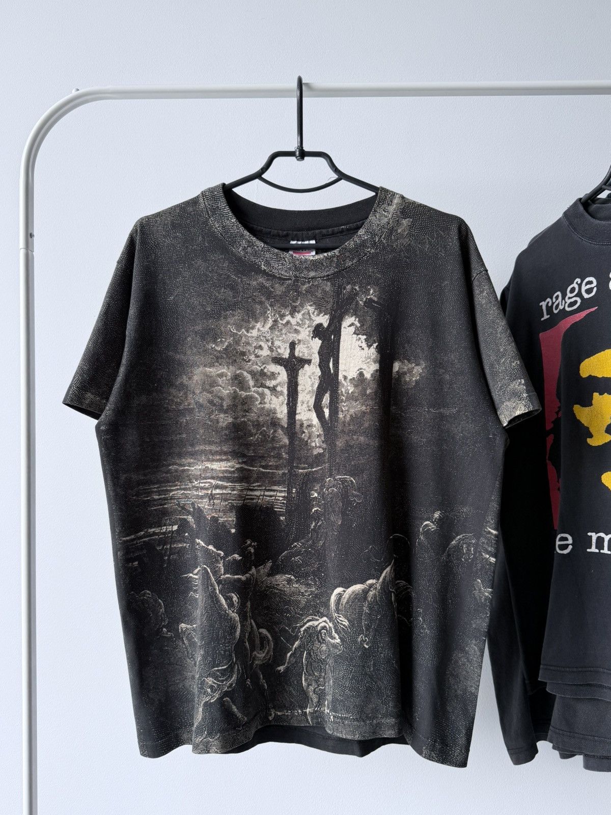 Vintage Vintage 90s Gustave Dore Jesus AOP Art T-Shirt Tee Size US L / EU 52-54 / 3 - 1 Thumbnail