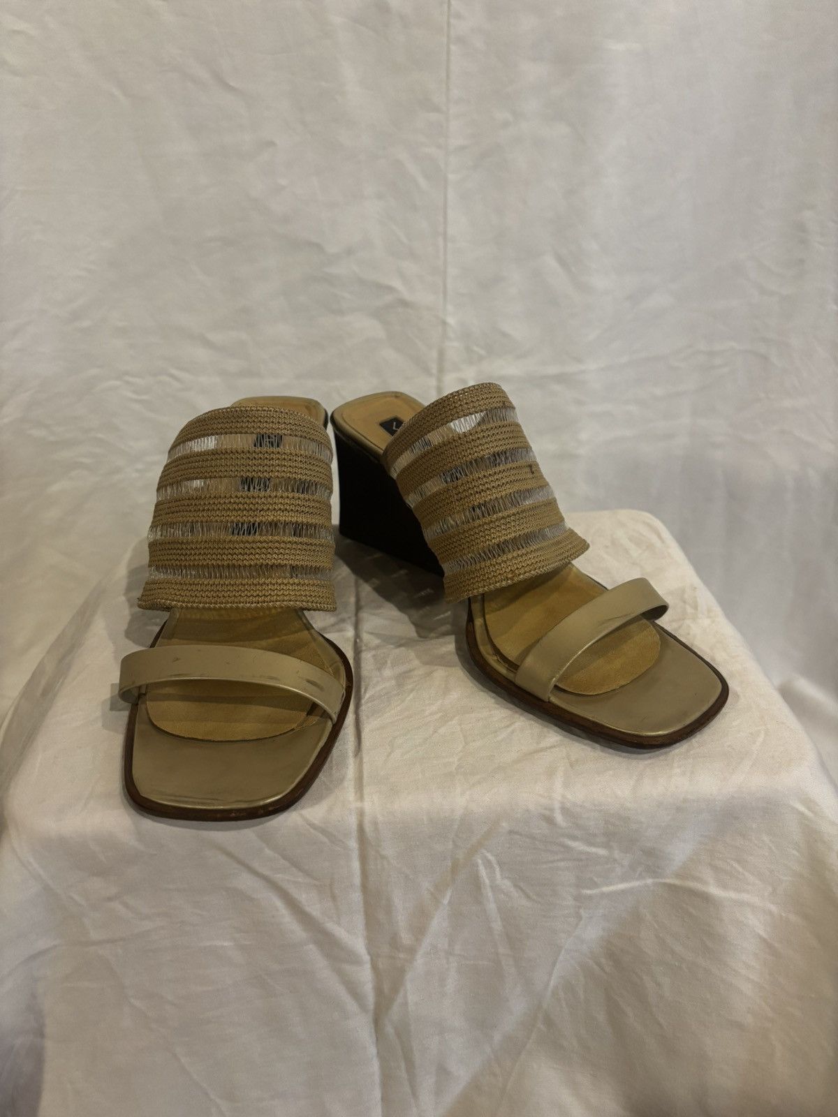 Other Italy comfy heels Slippers.wf009 Size US 6 / IT 36 - 10 Thumbnail