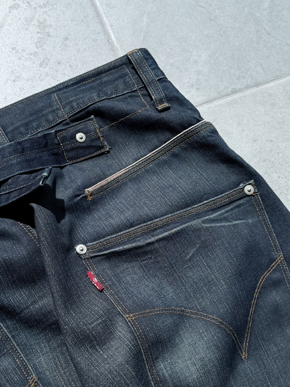 Levi's Levis Engineered Buckle Back Twisted Washed Denim Jeans Size US 30 / EU 46 - 5 Thumbnail