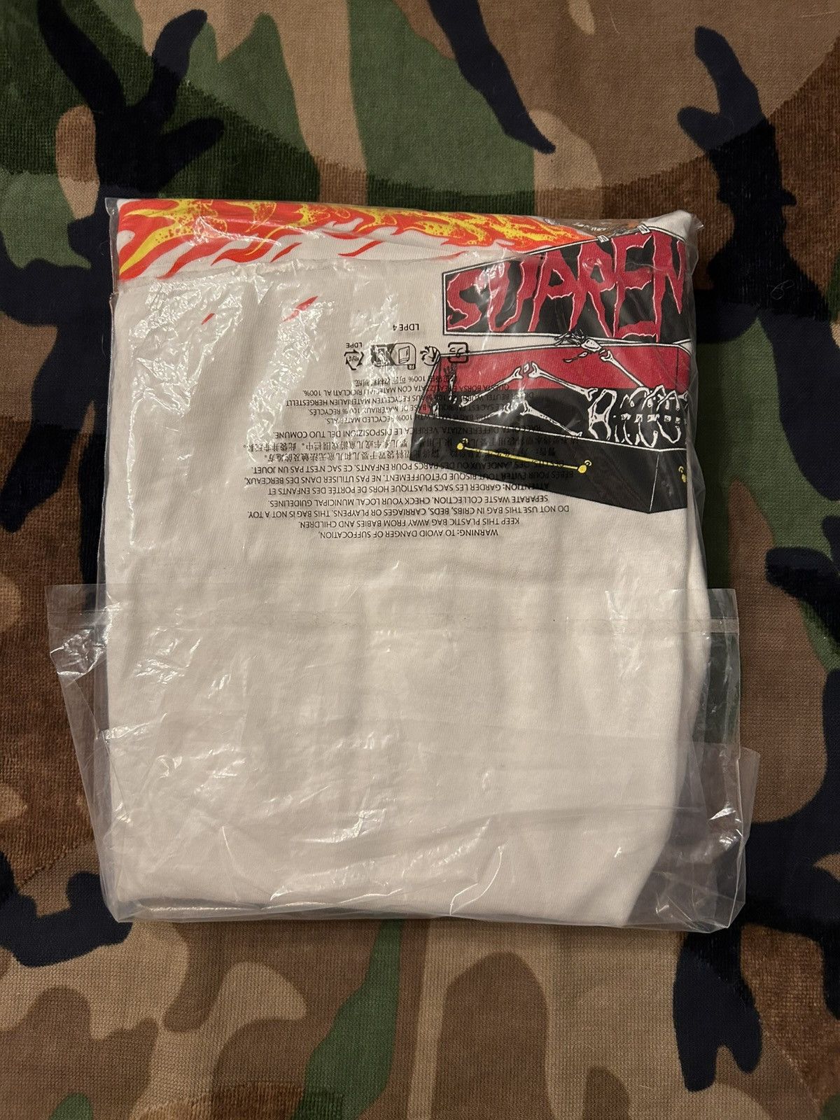 Supreme × Thrasher Supreme Thrasher Back Tail Tee White XL FW24 Size US XL / EU 56 / 4 - 5 Thumbnail