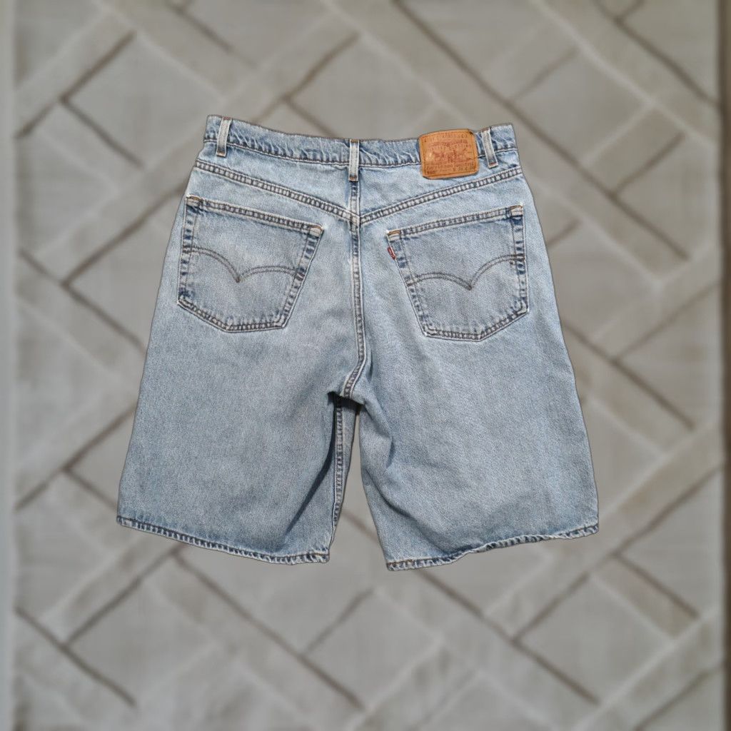 Vintage Levi's 550 Relaxed Jean Shorts Men 38 Blue Denim 80s