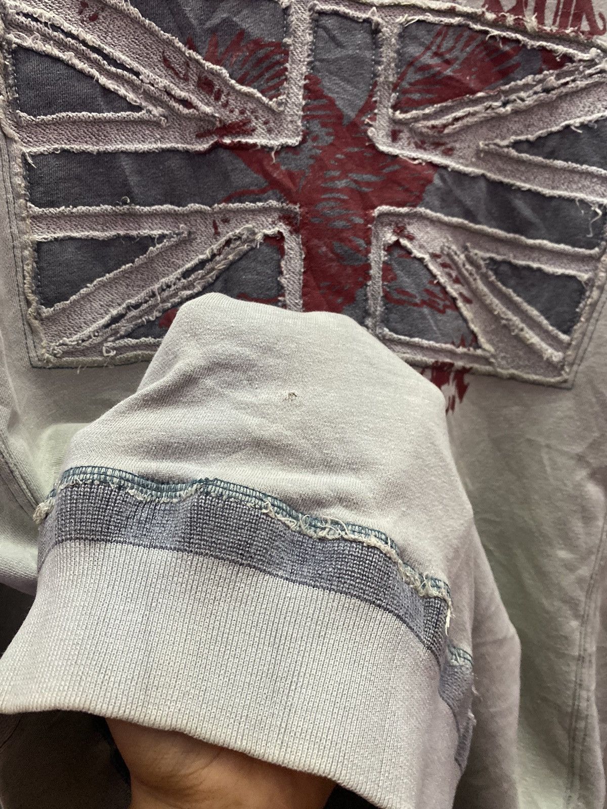 Avirex Vintage Avirex Big Flag Patches Zip Up Jacket Sweatshirt Size US L / EU 52-54 / 3 - 17 Thumbnail