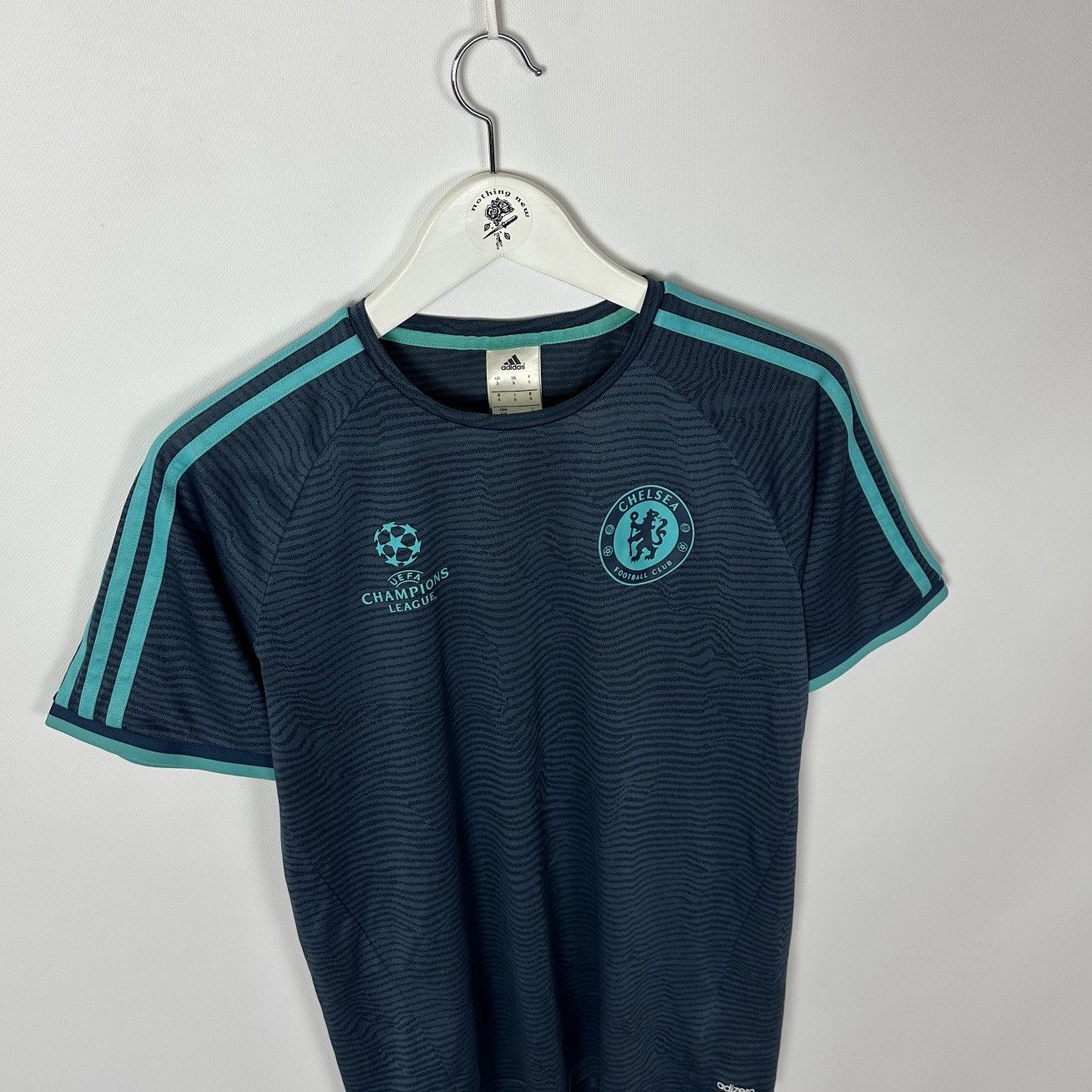 Chelsea Soccer Chelsea 2015 15/16 UEFA ChampionsLeague Jersey rare y2k hype Size US S / EU 44-46 / 1 - 3 Thumbnail