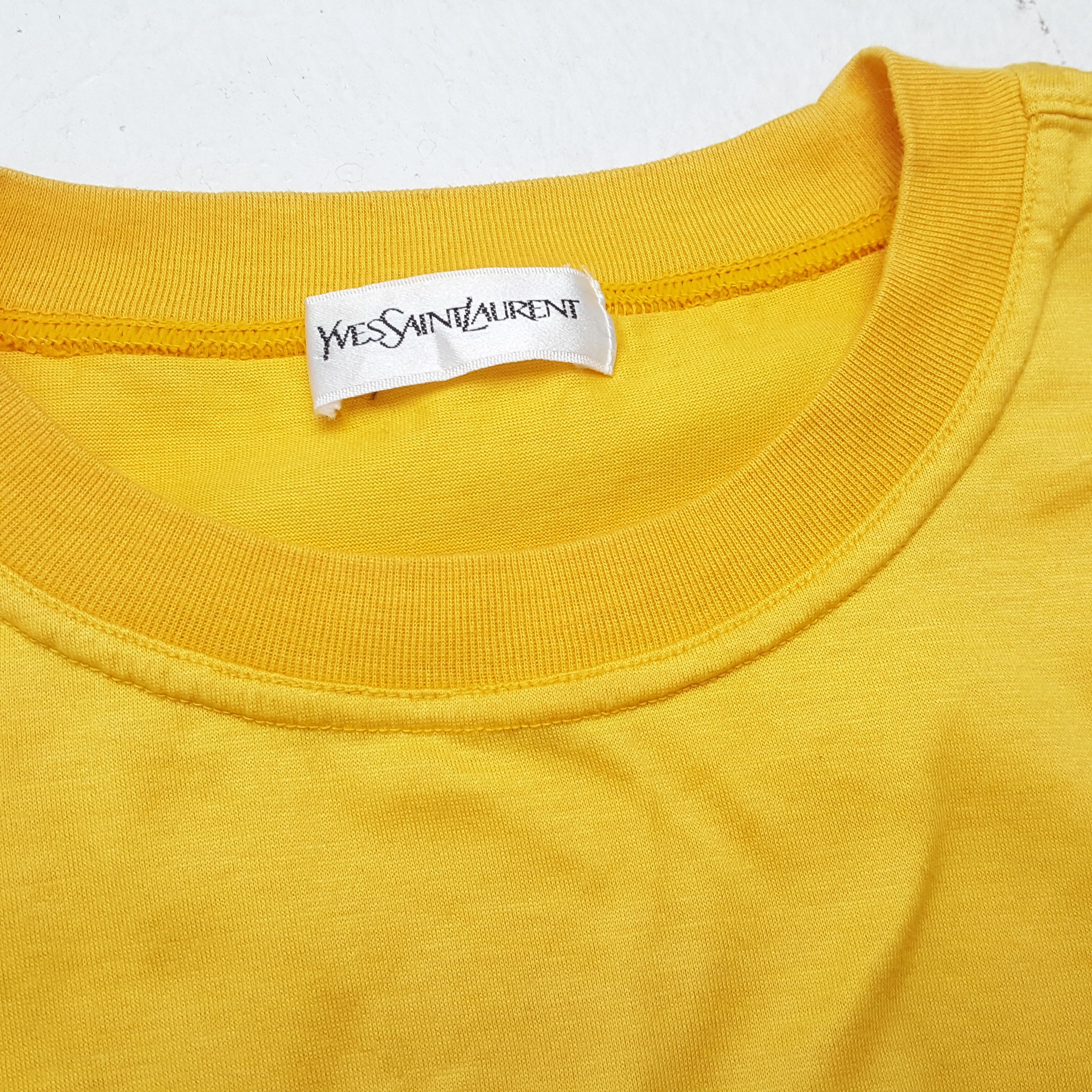 Vintage × Yves Saint Laurent YVES SAINT LAURENT Pocket Design Tshirt Size US L / EU 52-54 / 3 - 7 Thumbnail