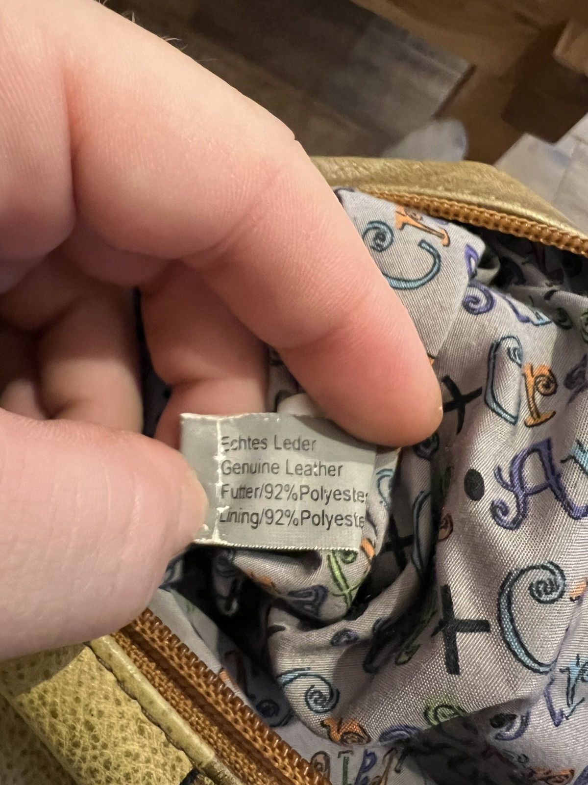 Handmade × Leather × Vintage Greenland nature art+ craft, leather shoulder bag , Size ONE SIZE - 9 Thumbnail