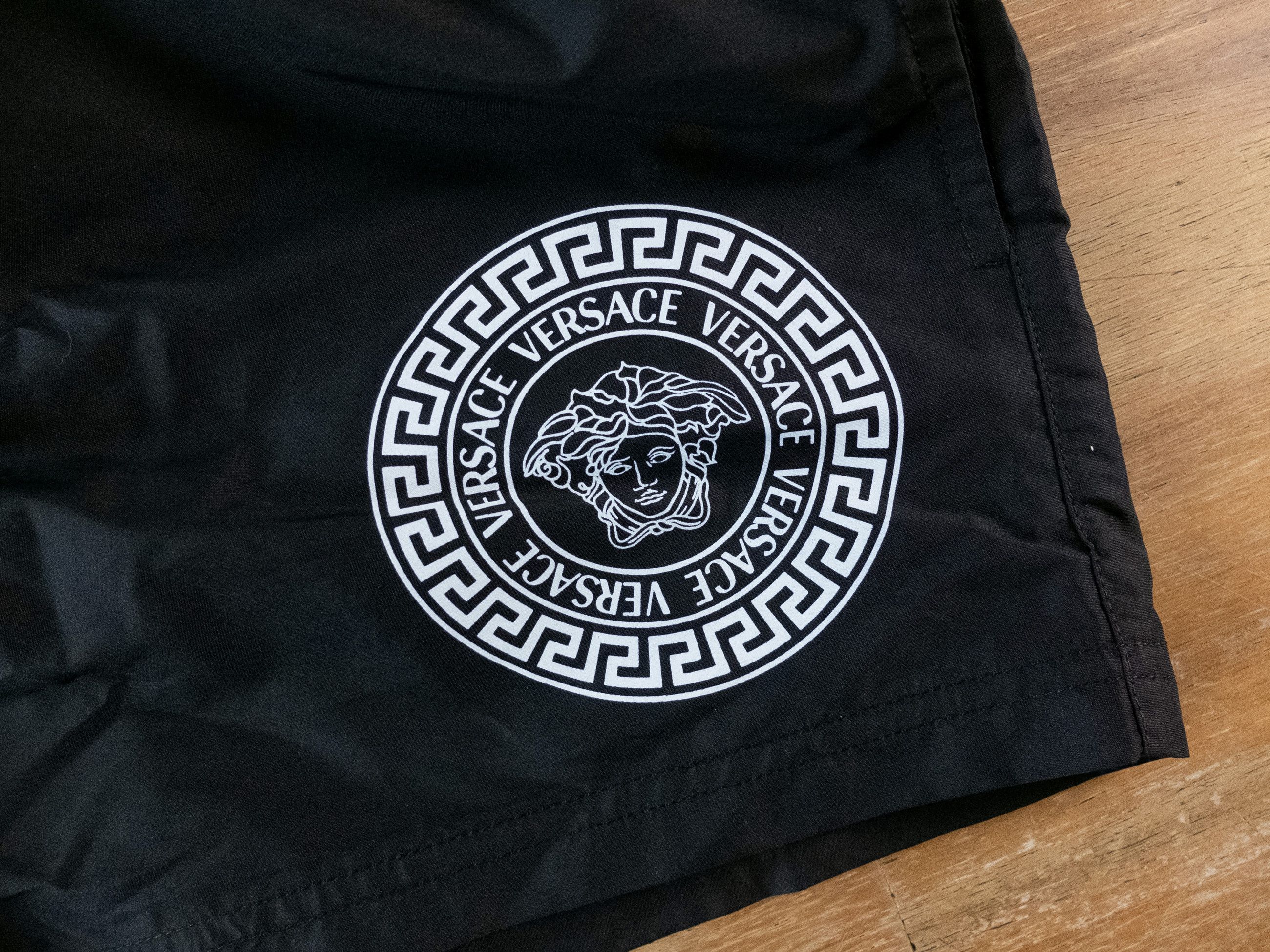 Versace VERSACE black Medusa logo swim shorts 4 Medium trunks Size US 32 / EU 48 - 3 Thumbnail