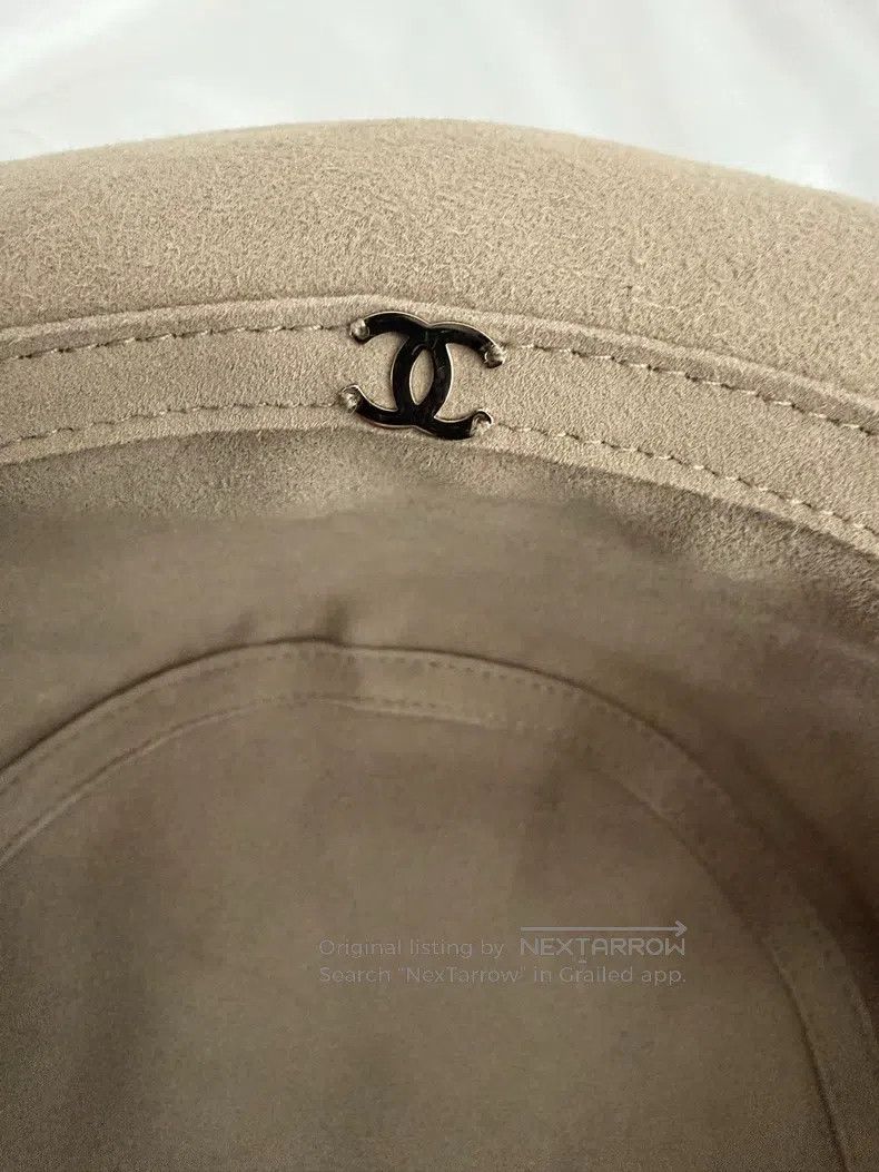 Chanel Chanel Ski series double-sided milk tea-coloured furry fis Size ONE SIZE - 6 Thumbnail