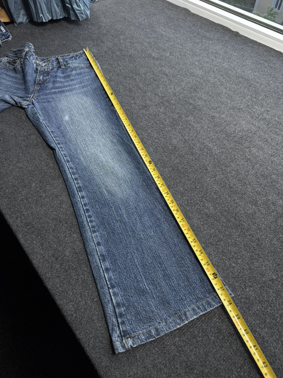 Lee Archive 90s Retro Lee Japan Y2K Flare Denim Jeans Low Rise Size 28" / US 6 / IT 42 - 21 Thumbnail