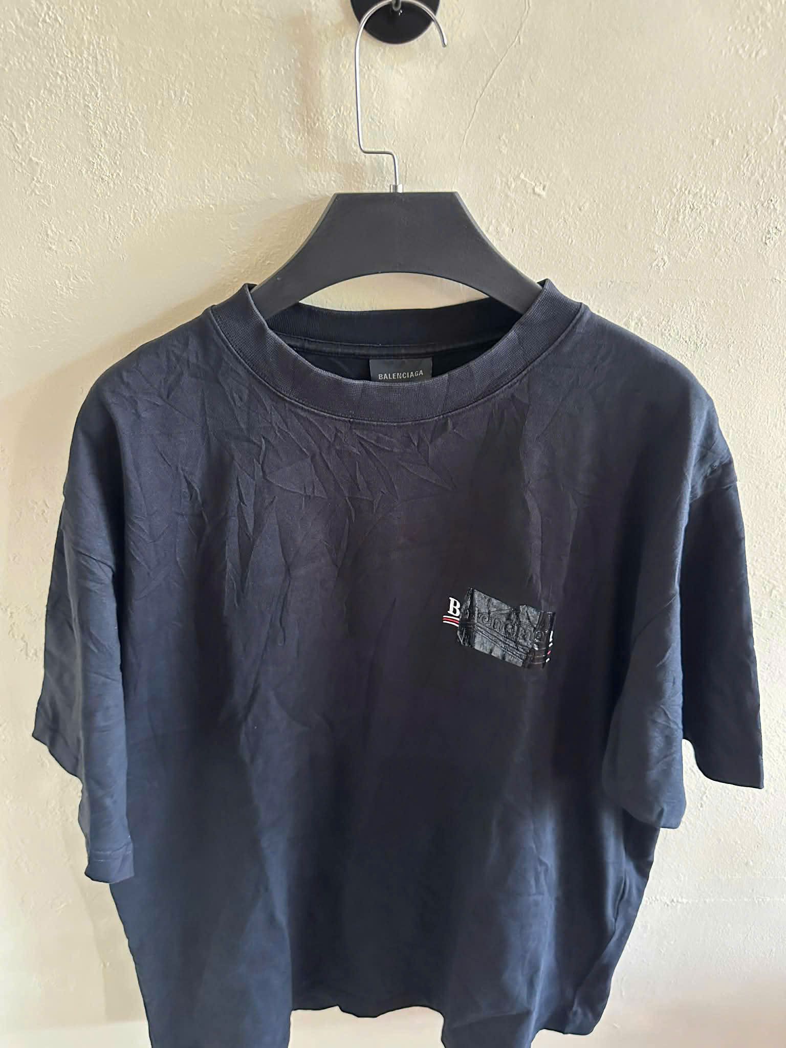 Balenciaga BALENCIAGA T SHIRT Size US S / EU 44-46 / 1 - 3 Thumbnail