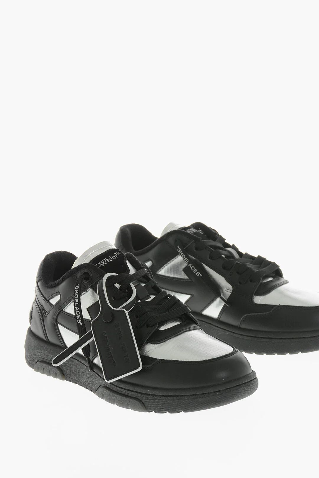Off-White og1mm0426 Low-Top Sneakers in Black & Silver Size US 6 / EU 39 - 3 Thumbnail