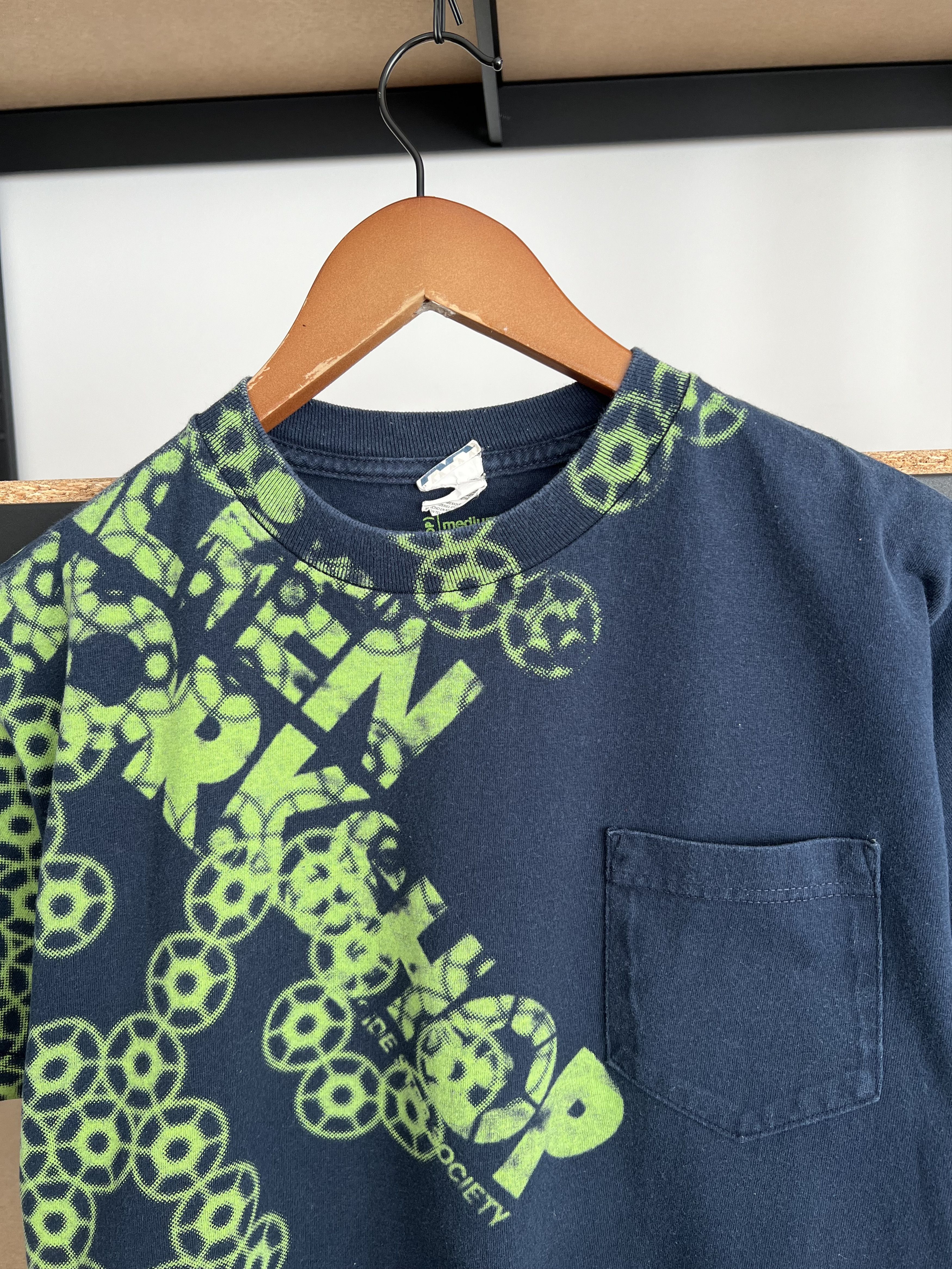 Alien Workshop Vintage 2000s Alien Workshop Skateboards Pocket T-shirt Size US M / EU 48-50 / 2 - 10 Thumbnail
